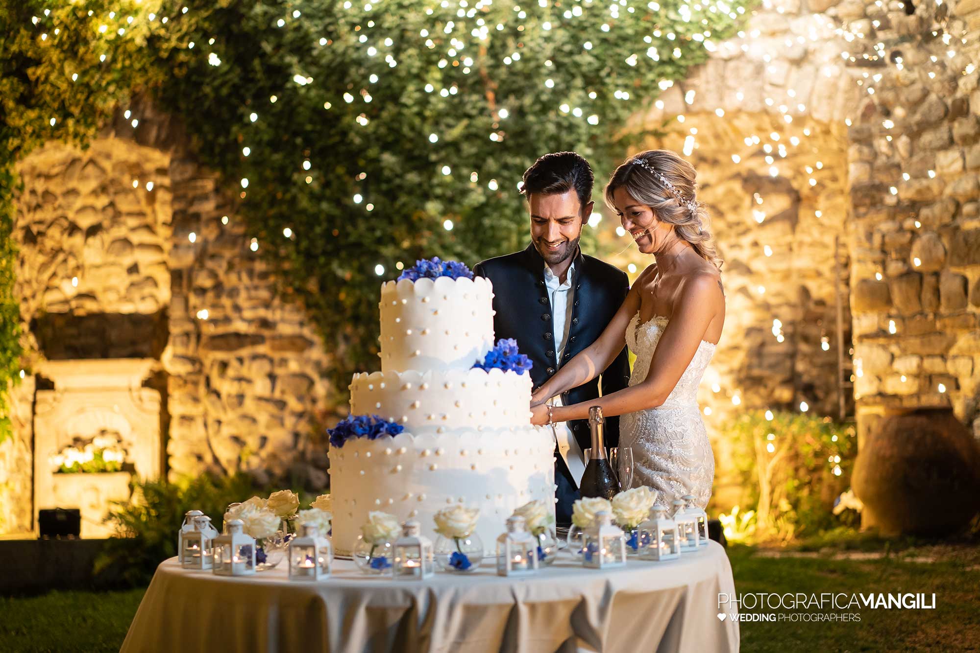 060 fotografo matrimonio reportage wedding sposi taglio torta castello rossino calolziocorte lecco lago 060 fotografo matrimonio reportage wedding sposi taglio torta castello rossino calolziocorte lecco lago