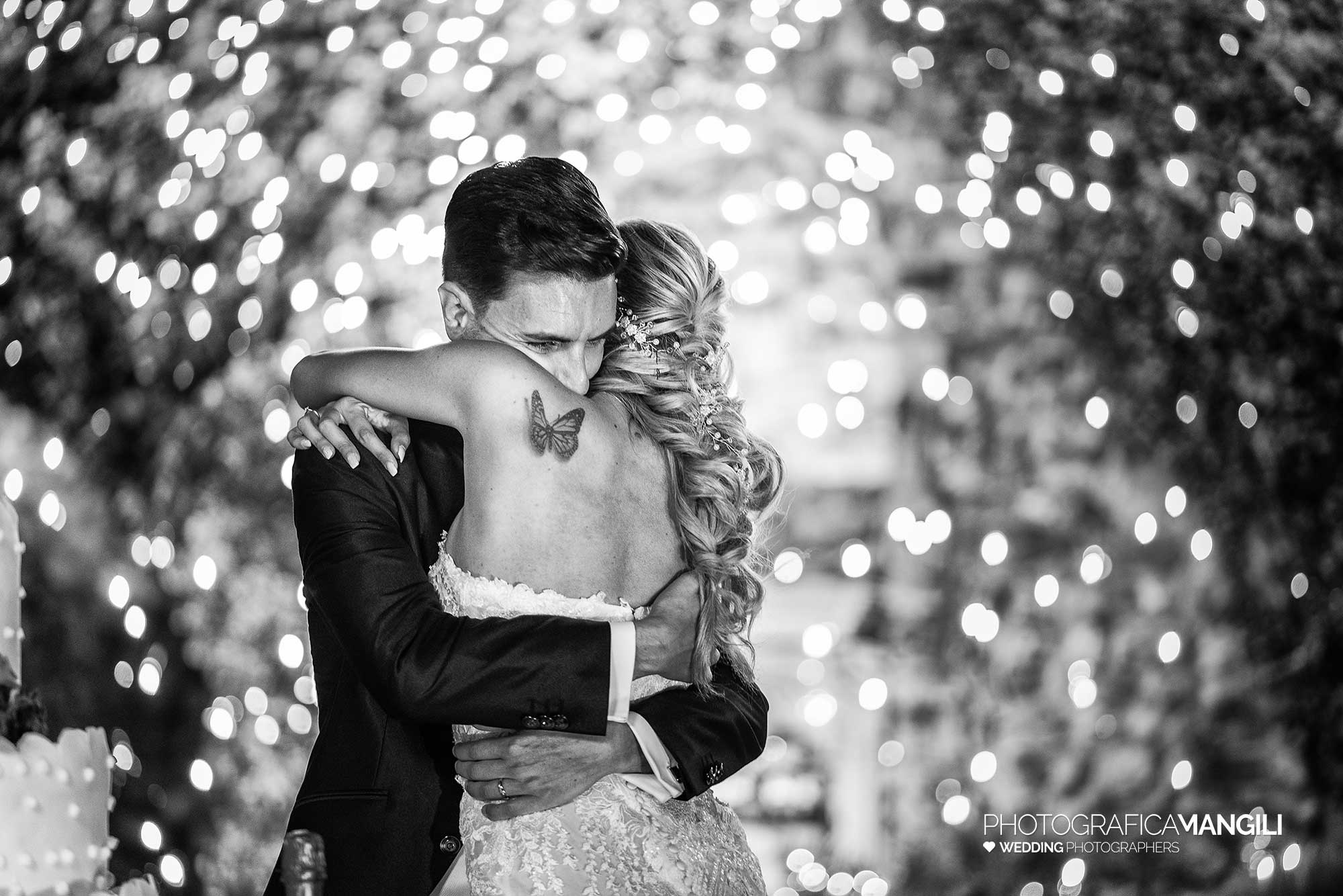 062 fotografo matrimonio reportage wedding sposi taglio torta castello rossino calolziocorte lecco lago 062 fotografo matrimonio reportage wedding sposi taglio torta castello rossino calolziocorte lecco lago