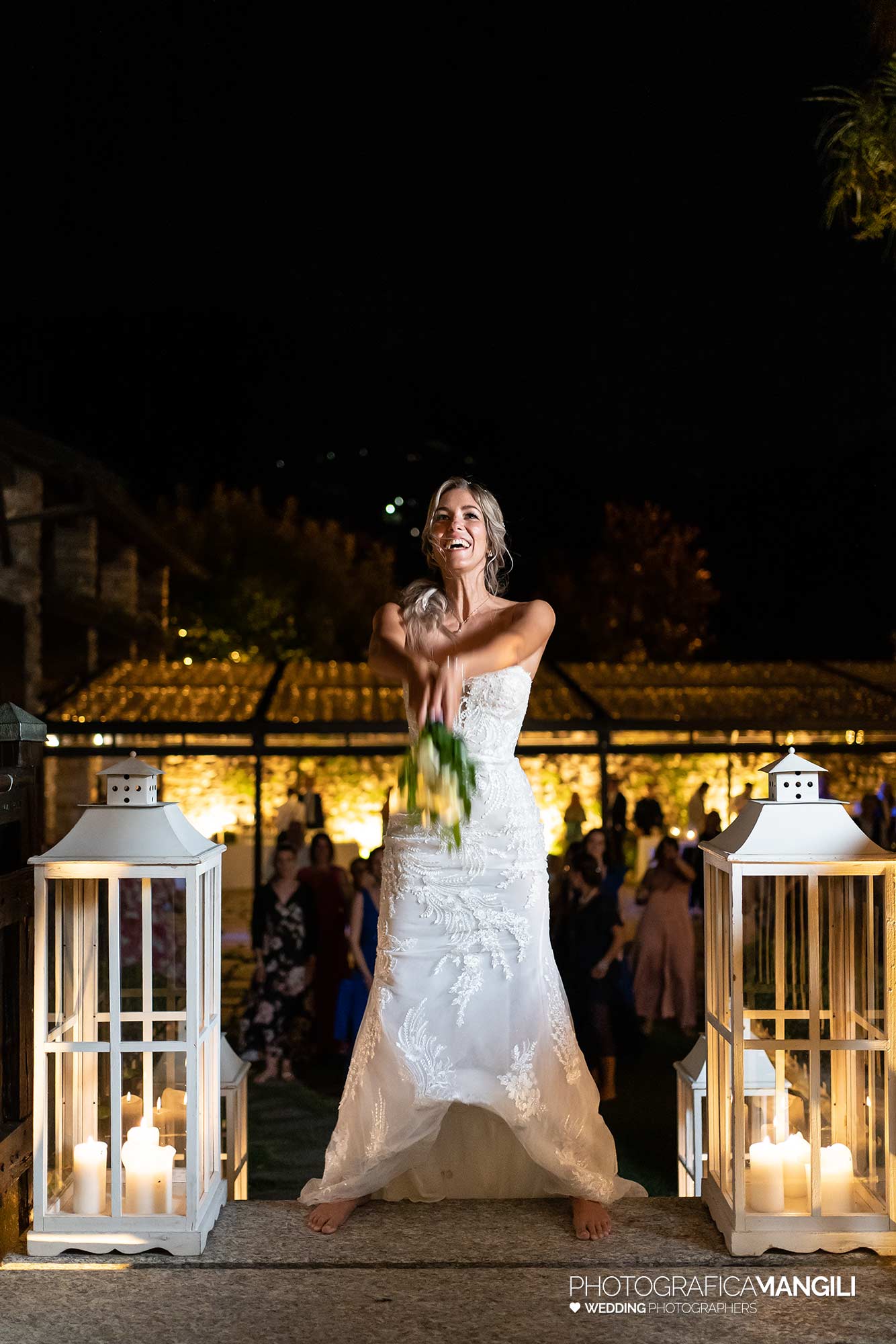 066 fotografo matrimonio reportage wedding sposa lancio bouquet castello rossino calolziocorte lecco lago 066 fotografo matrimonio reportage wedding sposa lancio bouquet castello rossino calolziocorte lecco lago