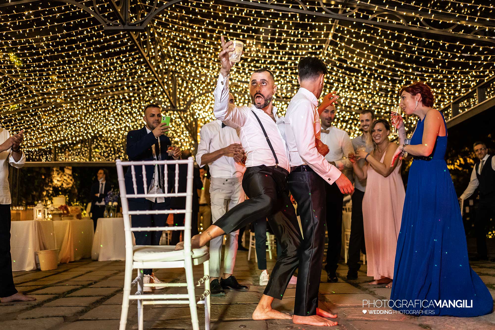 068 fotografo matrimonio reportage wedding sposi amici festa castello rossino calolziocorte lecco lago 068 fotografo matrimonio reportage wedding sposi amici festa castello rossino calolziocorte lecco lago