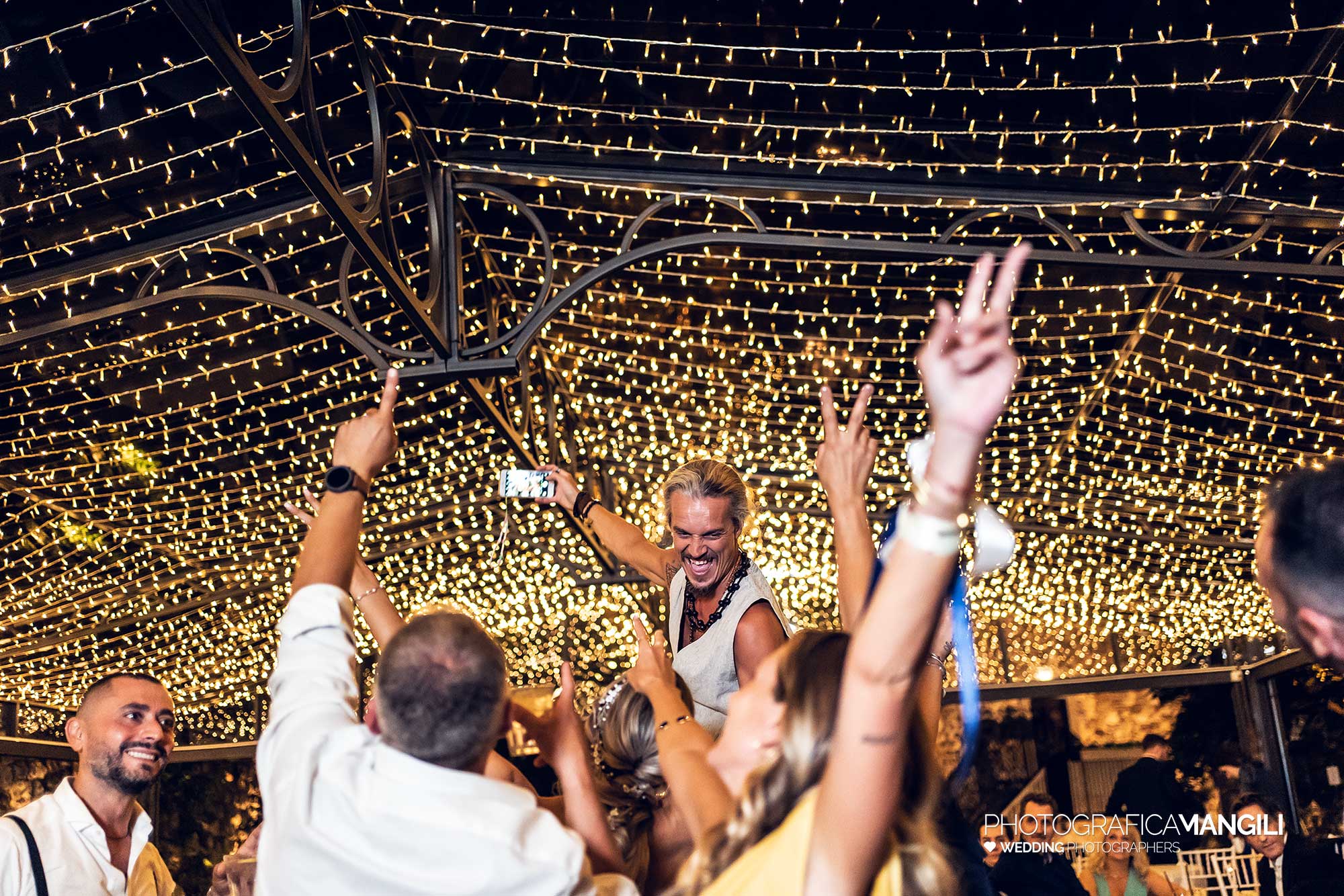 076 fotografo matrimonio reportage wedding sposi amici festa castello rossino calolziocorte lecco lago 076 fotografo matrimonio reportage wedding sposi amici festa castello rossino calolziocorte lecco lago