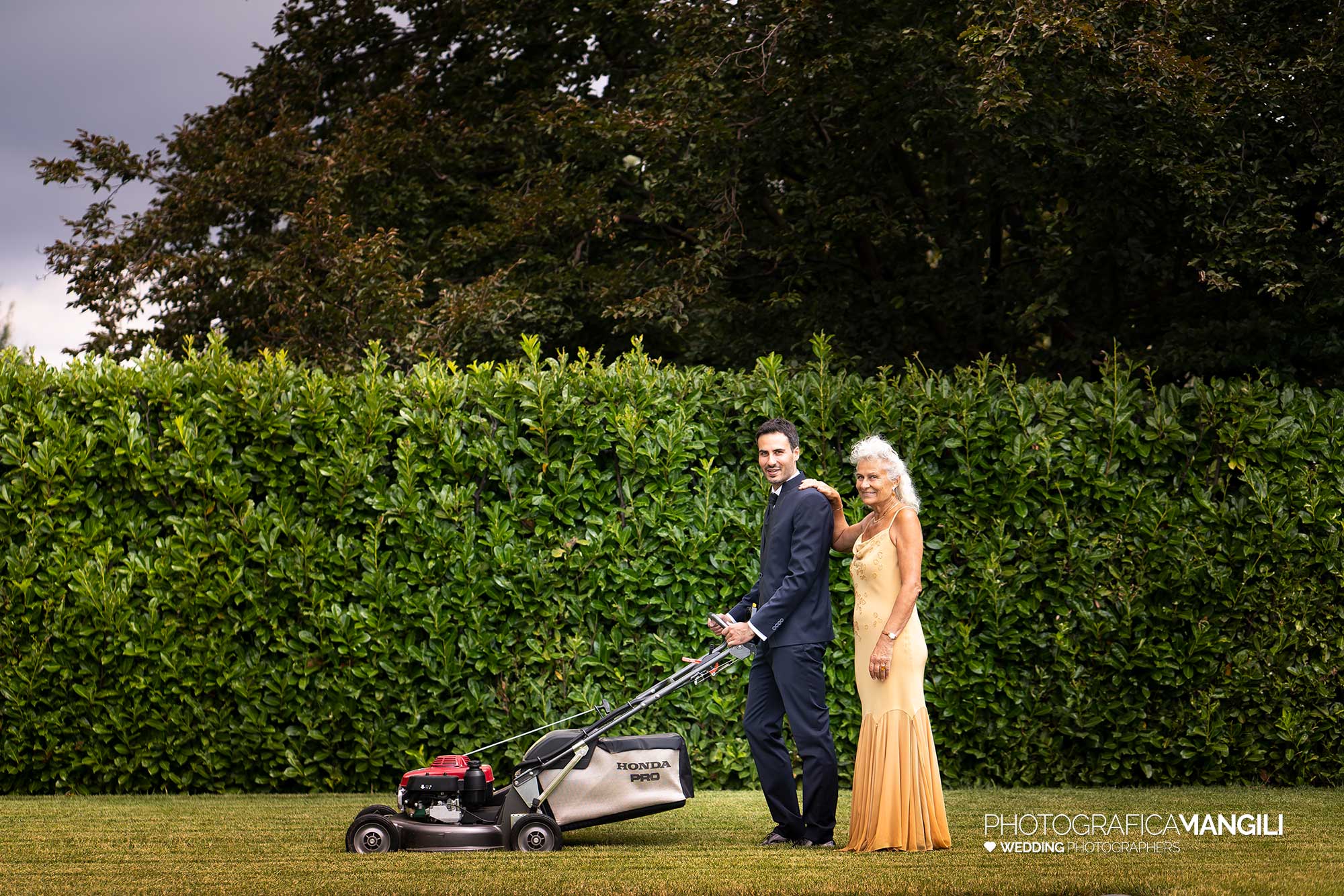 009 reportage foto matrimonio wedding ritratto sposo preparativi vestizione albavilla como 009 reportage foto matrimonio wedding ritratto sposo preparativi vestizione albavilla como