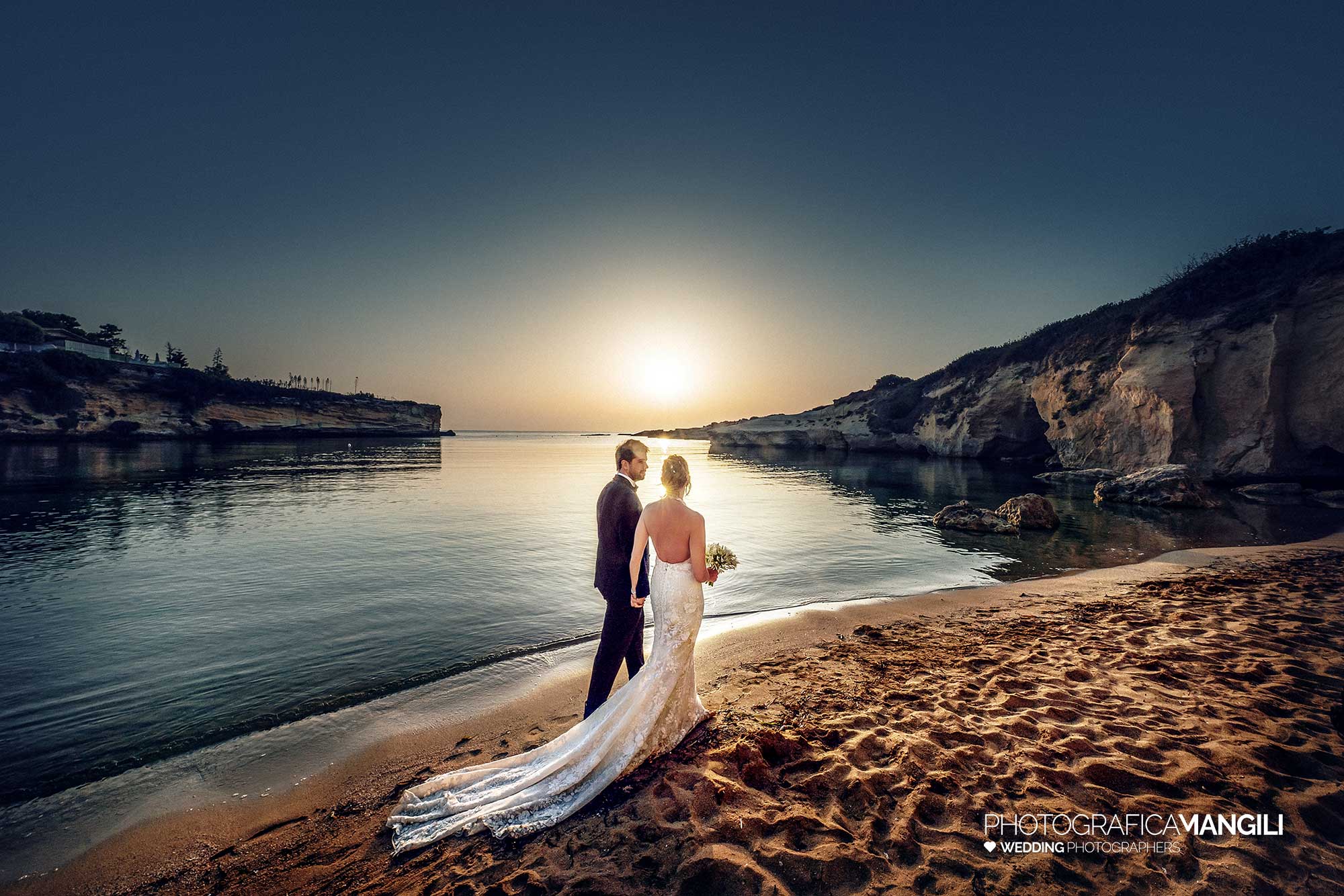 011 fotografo matrimonio reportage destination wedding italy sposi mare spiaggia siracusa sicilia italia 011 fotografo matrimonio reportage destination wedding italy sposi mare spiaggia siracusa sicilia italia