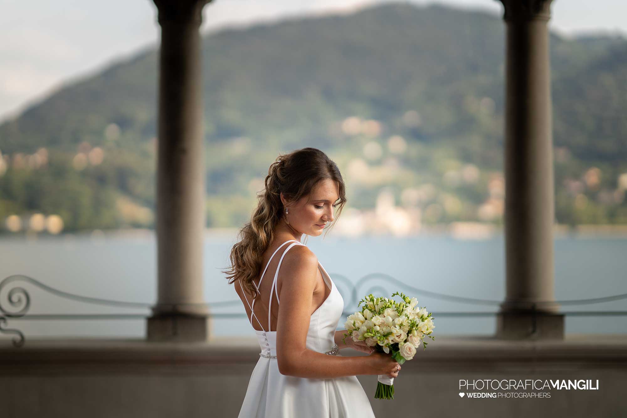 012 fotografo matrimonio reportage real wedding bride sposa vestizione grand hotel cadenabbia como lake italy