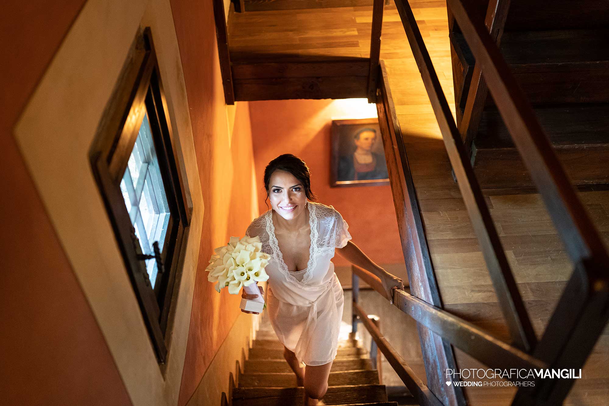 012 fotografo matrimonio reportage real wedding preparazione sposa castello rossino calolziocorte lago como lecco 012 fotografo matrimonio reportage real wedding preparazione sposa castello rossino calolziocorte lago como lecco