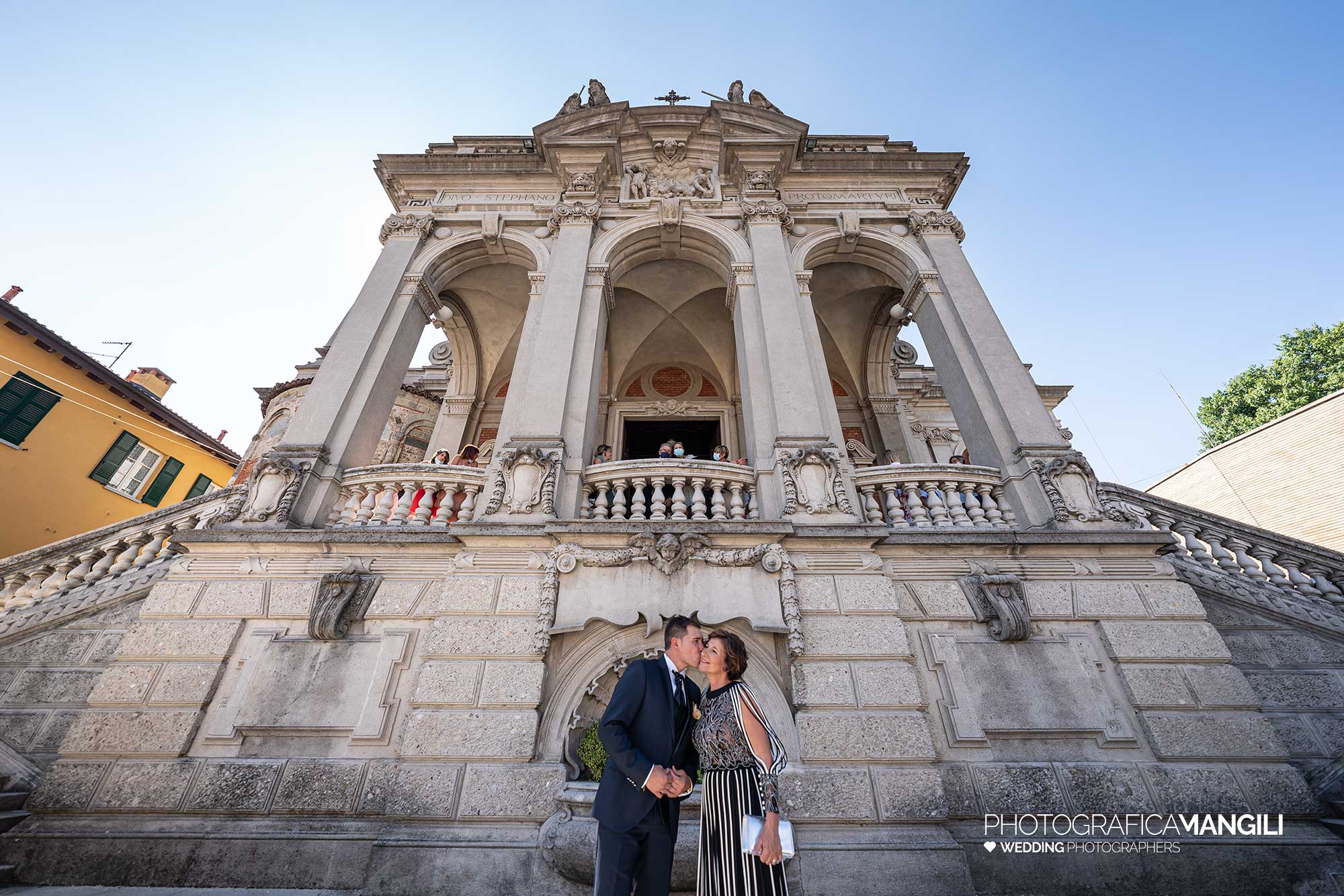 013 fotografo matrimonio reportage wedding ritratto sposo mamma chiesa cerimonia rito religioso appiano gentile como 013 fotografo matrimonio reportage wedding ritratto sposo mamma chiesa cerimonia rito religioso appiano gentile como