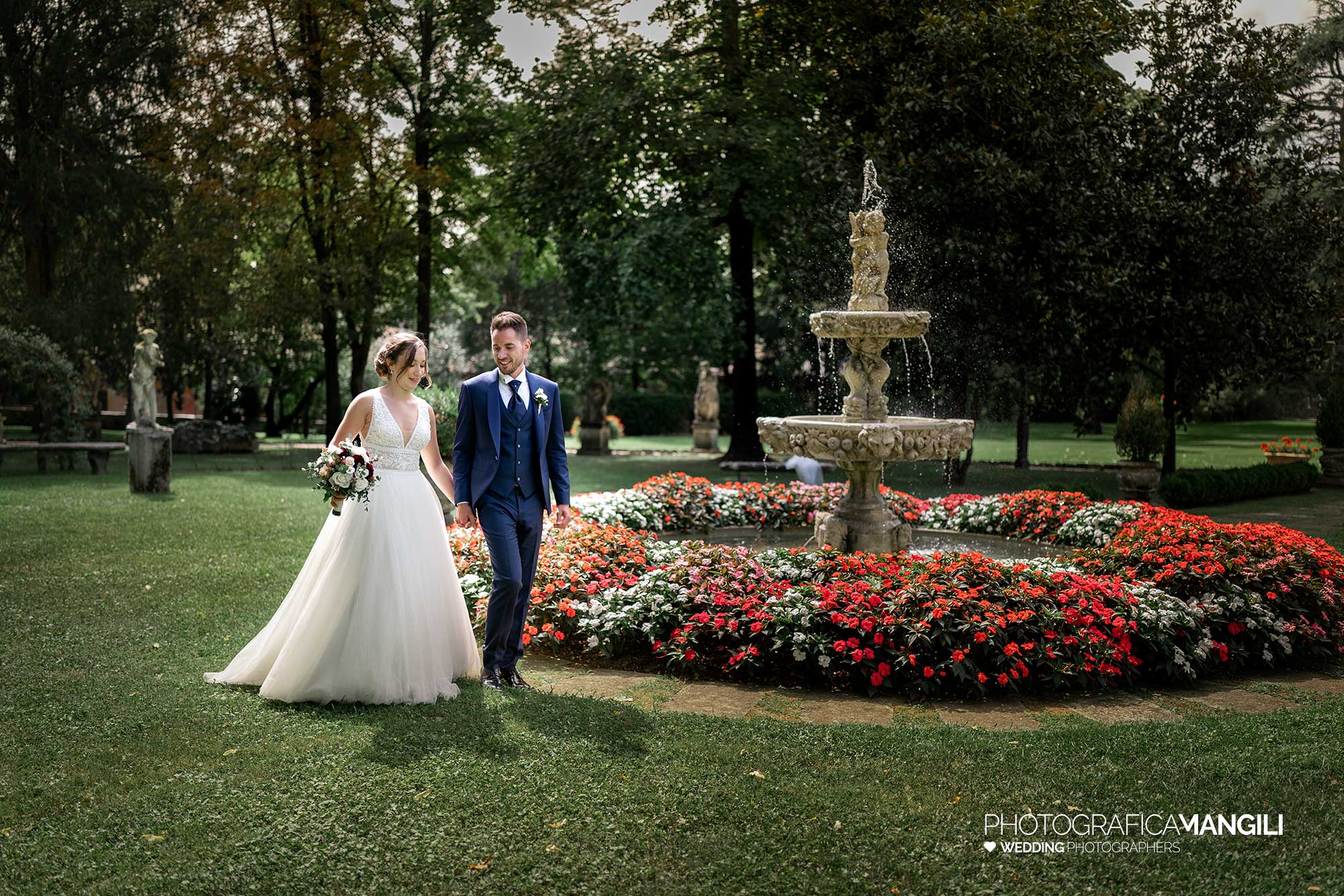 020 fotografo matrimonio reportage wedding sposi giardini villa mattioli lesmo monza brianza 020 fotografo matrimonio reportage wedding sposi giardini villa mattioli lesmo monza brianza