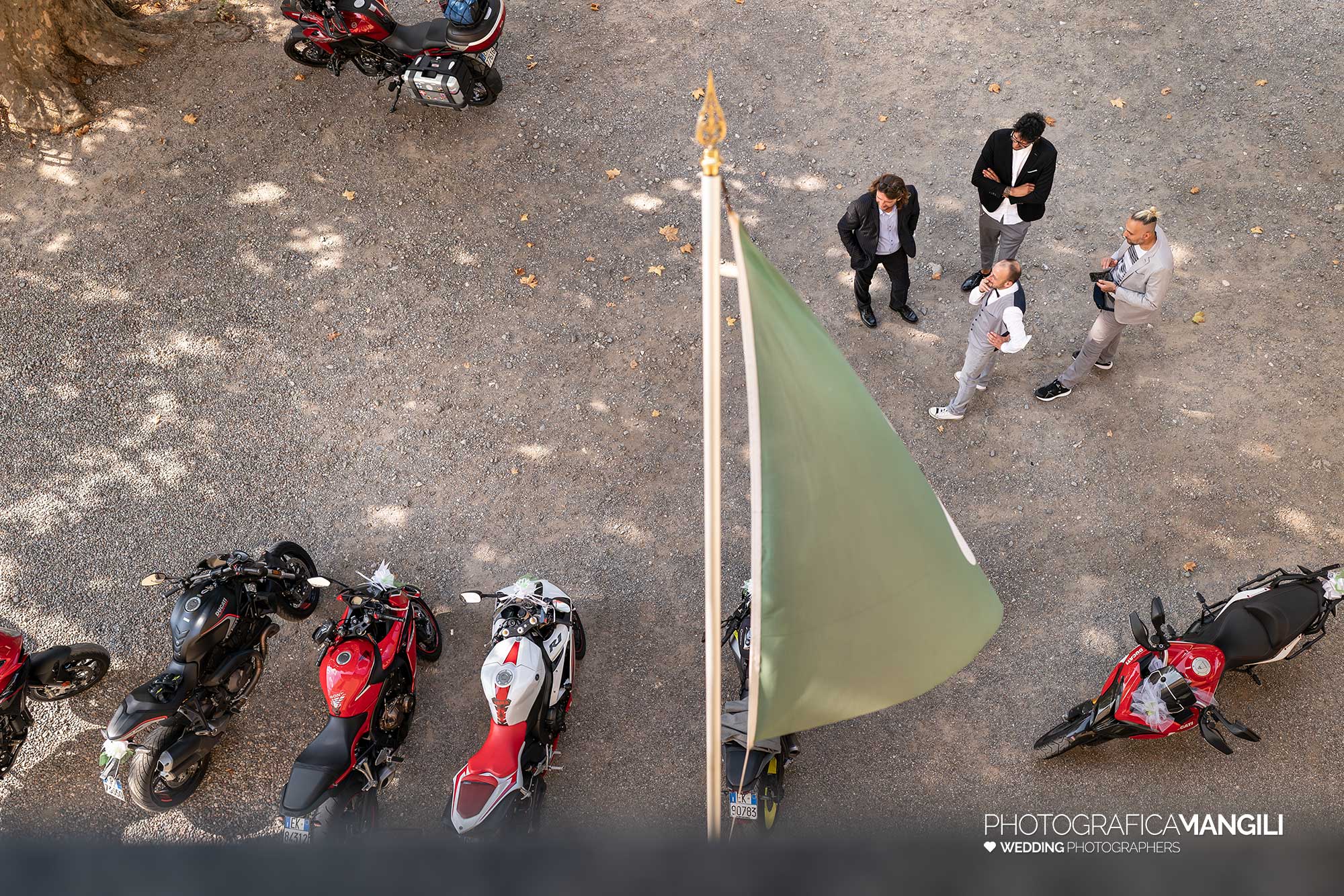 021 fotografo matrimonio reportage wedding ritratto sposi rito civile comune lurago marinone como 021 fotografo matrimonio reportage wedding ritratto sposi rito civile comune lurago marinone como