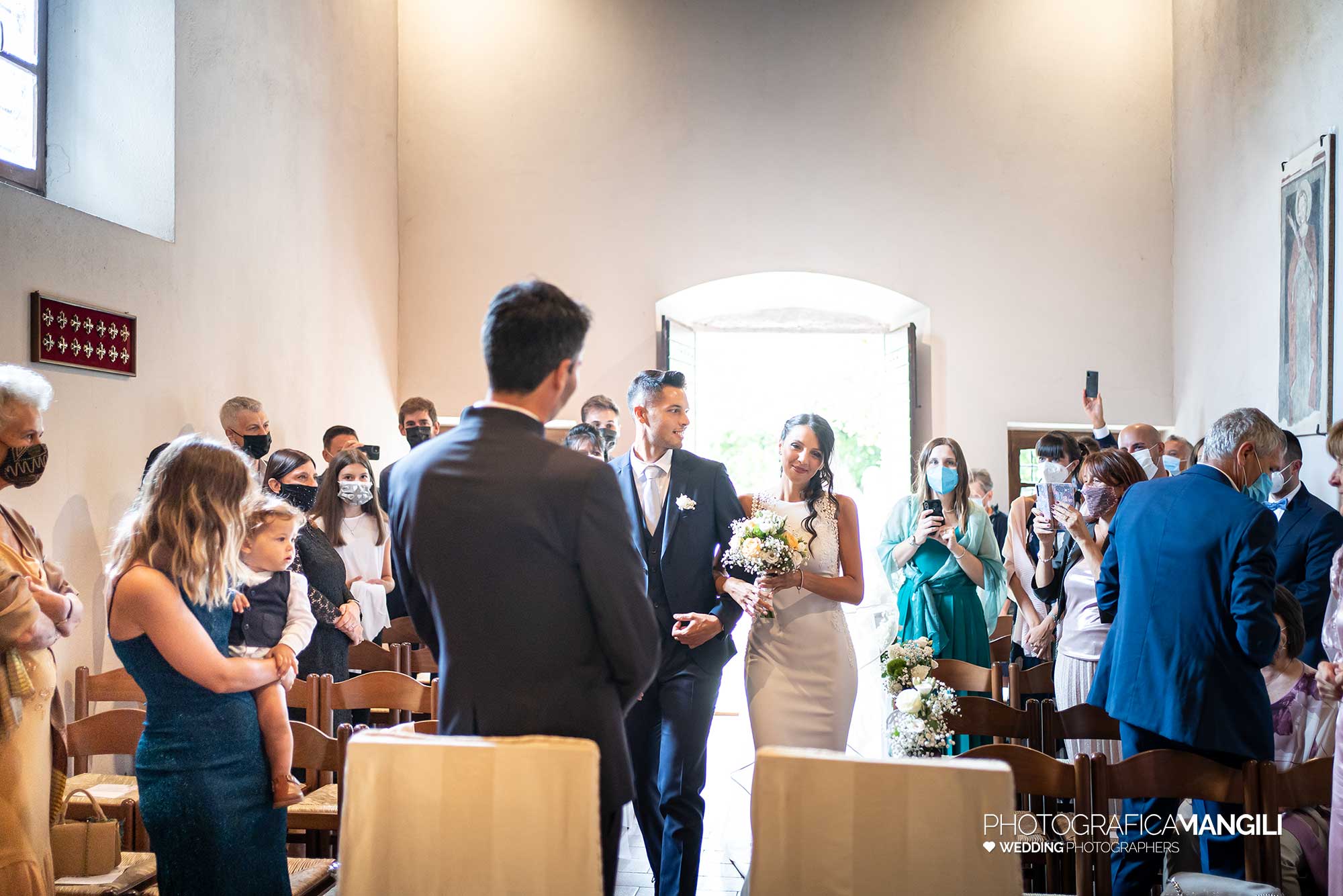 021 reportage foto matrimonio wedding ritratto sposi chiesa madonna di loreto cerimonia ingresso sposa albavilla como 021 reportage foto matrimonio wedding ritratto sposi chiesa madonna di loreto cerimonia ingresso sposa albavilla como