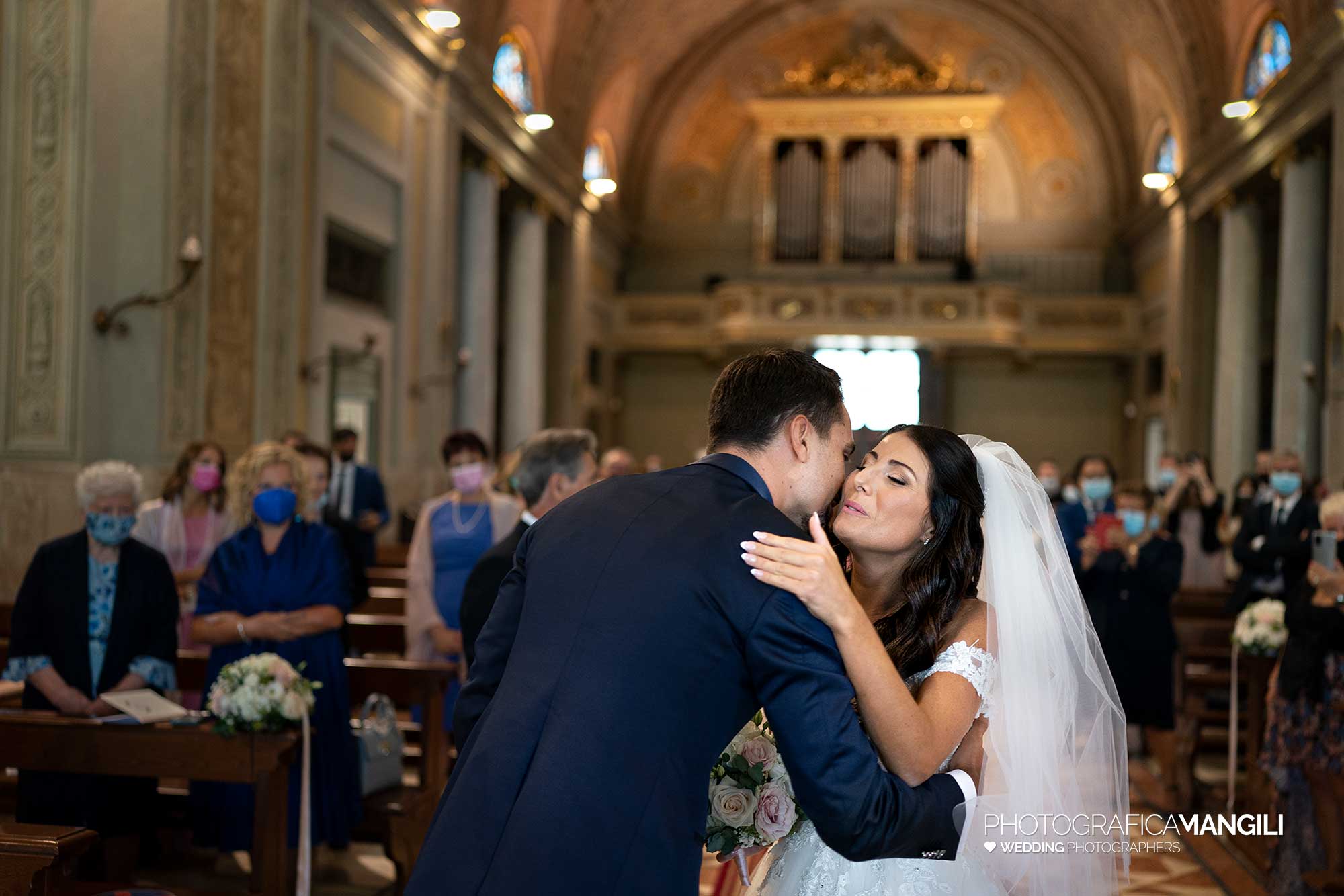 023 fotografo matrimonio reportage wedding ritratto sposi ingresso cerimonia chiesa rito religioso inzago milano 023 fotografo matrimonio reportage wedding ritratto sposi ingresso cerimonia chiesa rito religioso inzago milano