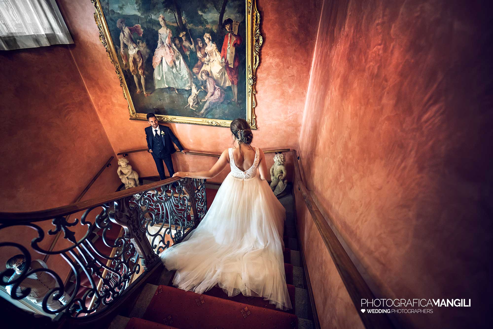 027 fotografo matrimonio reportage wedding sposi scala villa mattioli lesmo monza brianza 027 fotografo matrimonio reportage wedding sposi scala villa mattioli lesmo monza brianza