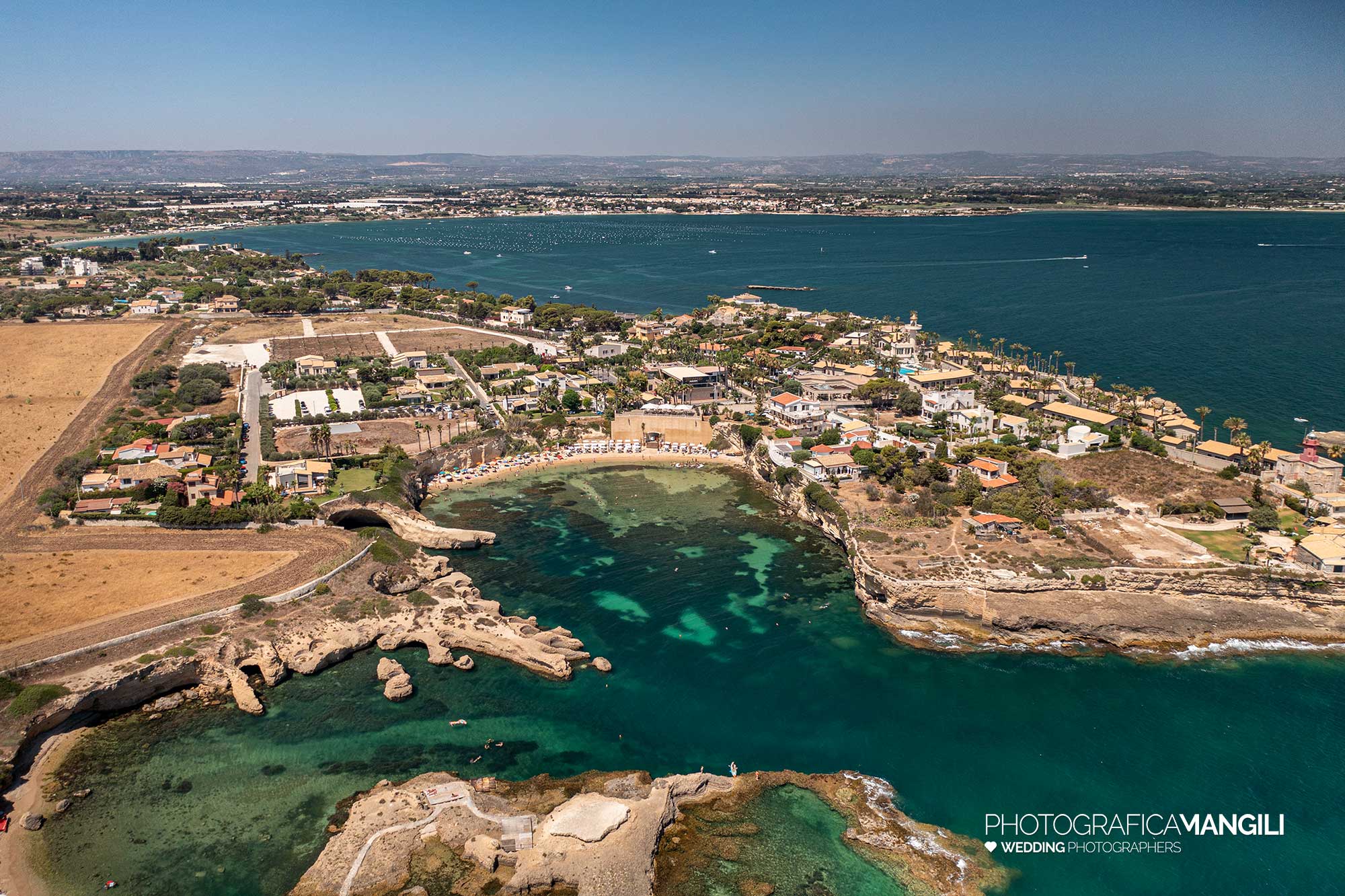 030 fotografo matrimonio reportage destination wedding italy sposi mare spiaggia siracusa drone gran hotel minareto sicilia italia 030 fotografo matrimonio reportage destination wedding italy sposi mare spiaggia siracusa drone gran hotel minareto sicilia italia