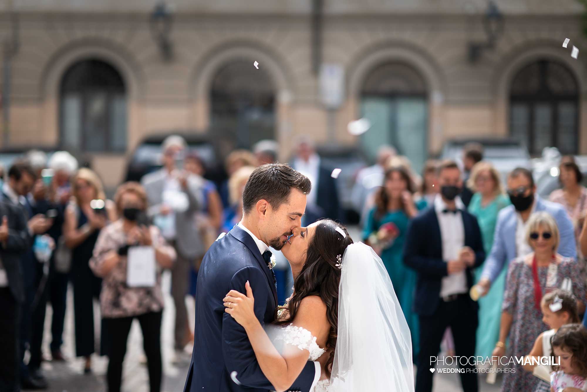 031 fotografo matrimonio reportage wedding ritratto sposi uscita lancio risocerimonia chiesa rito religioso inzago milano 031 fotografo matrimonio reportage wedding ritratto sposi uscita lancio risocerimonia chiesa rito religioso inzago milano