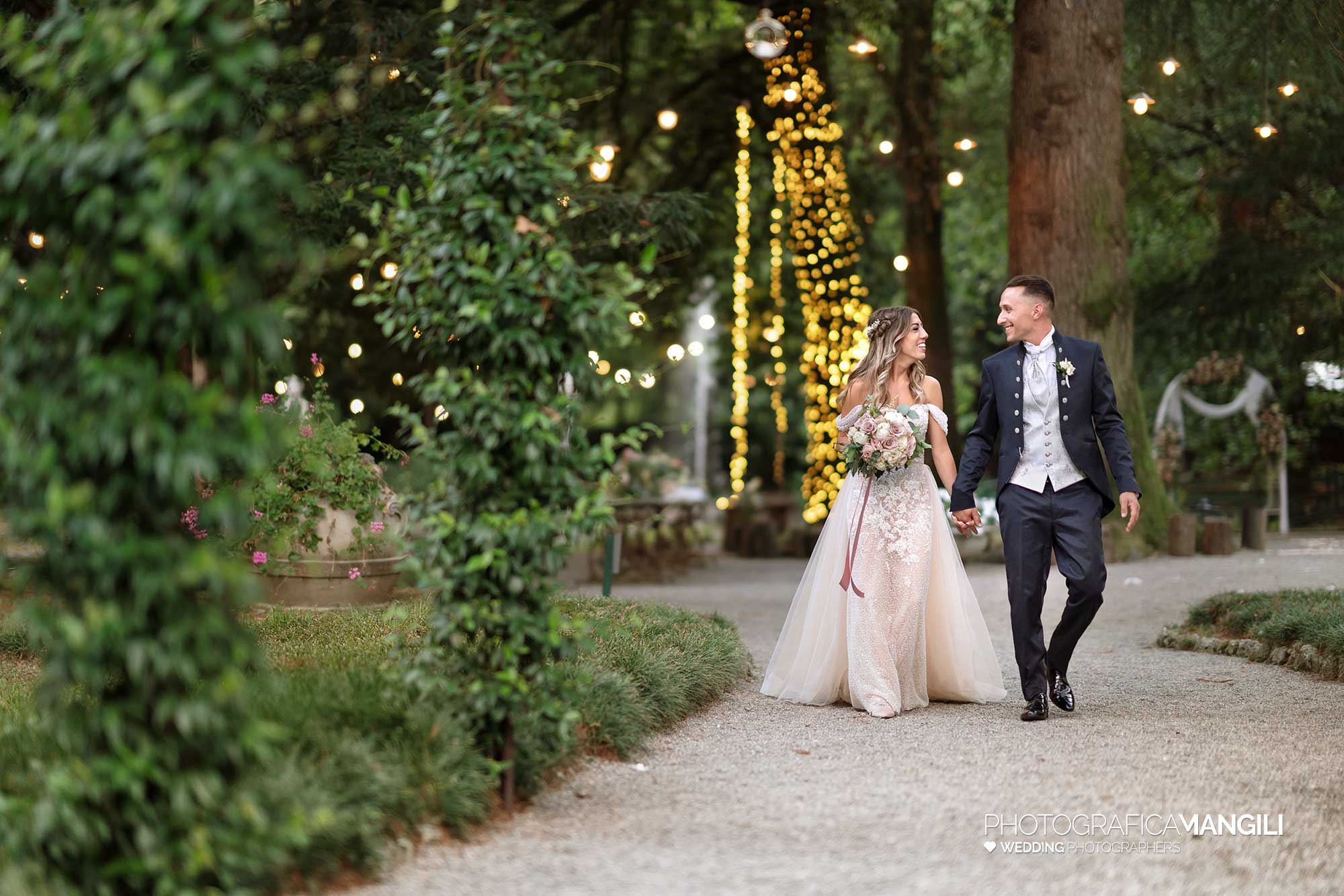 032 reportage foto matrimonio wedding ritratto sposi parco villa acquaroli carvico bergamo 1 032 reportage foto matrimonio wedding ritratto sposi parco villa acquaroli carvico bergamo 1