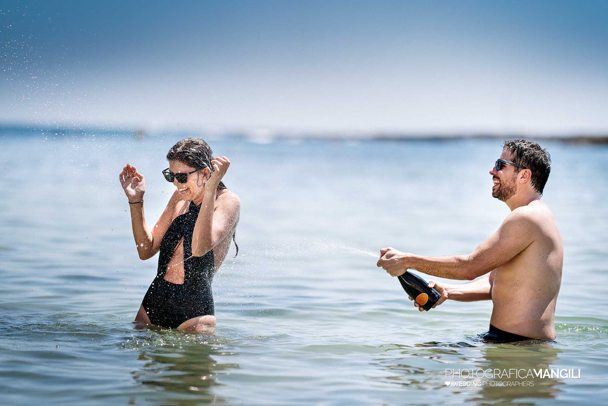 033 fotografo matrimonio reportage destination wedding italy sposi brindisi mare spiaggia siracusa sicilia italia 033 fotografo matrimonio reportage destination wedding italy sposi brindisi mare spiaggia siracusa sicilia italia
