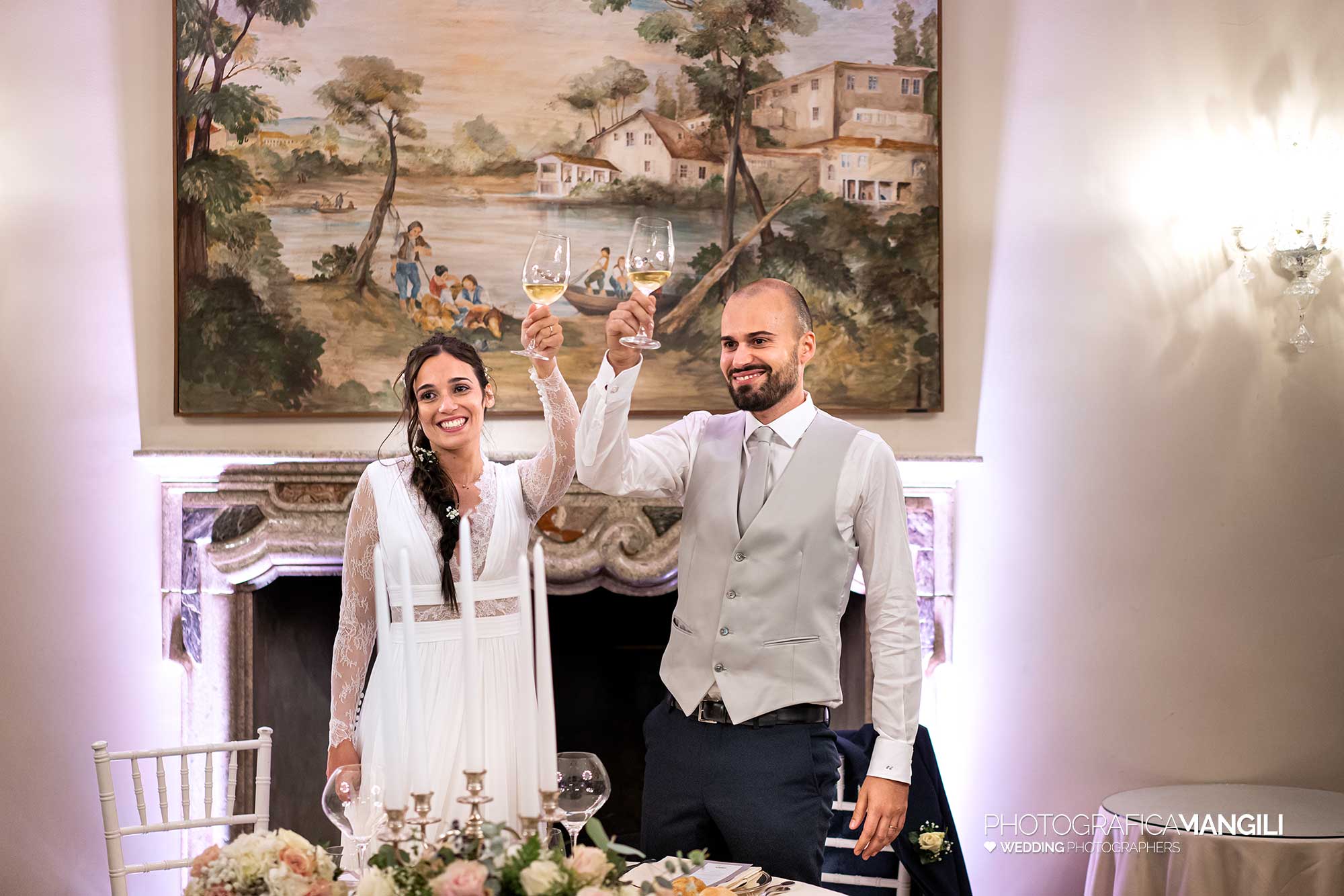 036 fotografo matrimonio reportage wedding sposi brindisi sala villa acquaroli carvico bergamo 036 fotografo matrimonio reportage wedding sposi brindisi sala villa acquaroli carvico bergamo