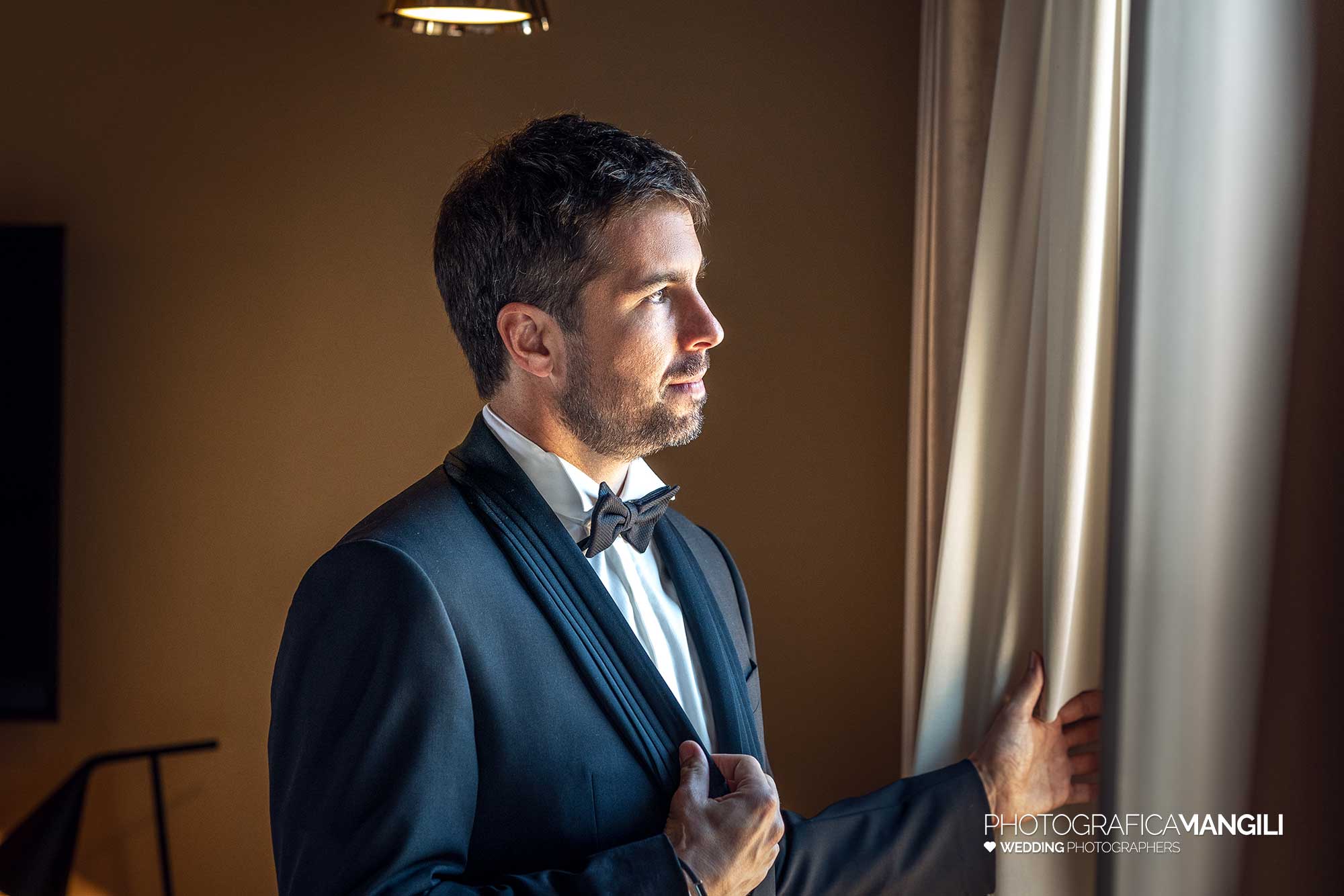 039 fotografo matrimonio reportage destination wedding italy ritratto sposo siracusa gran hotel minareto sicilia italia 039 fotografo matrimonio reportage destination wedding italy ritratto sposo siracusa gran hotel minareto sicilia italia