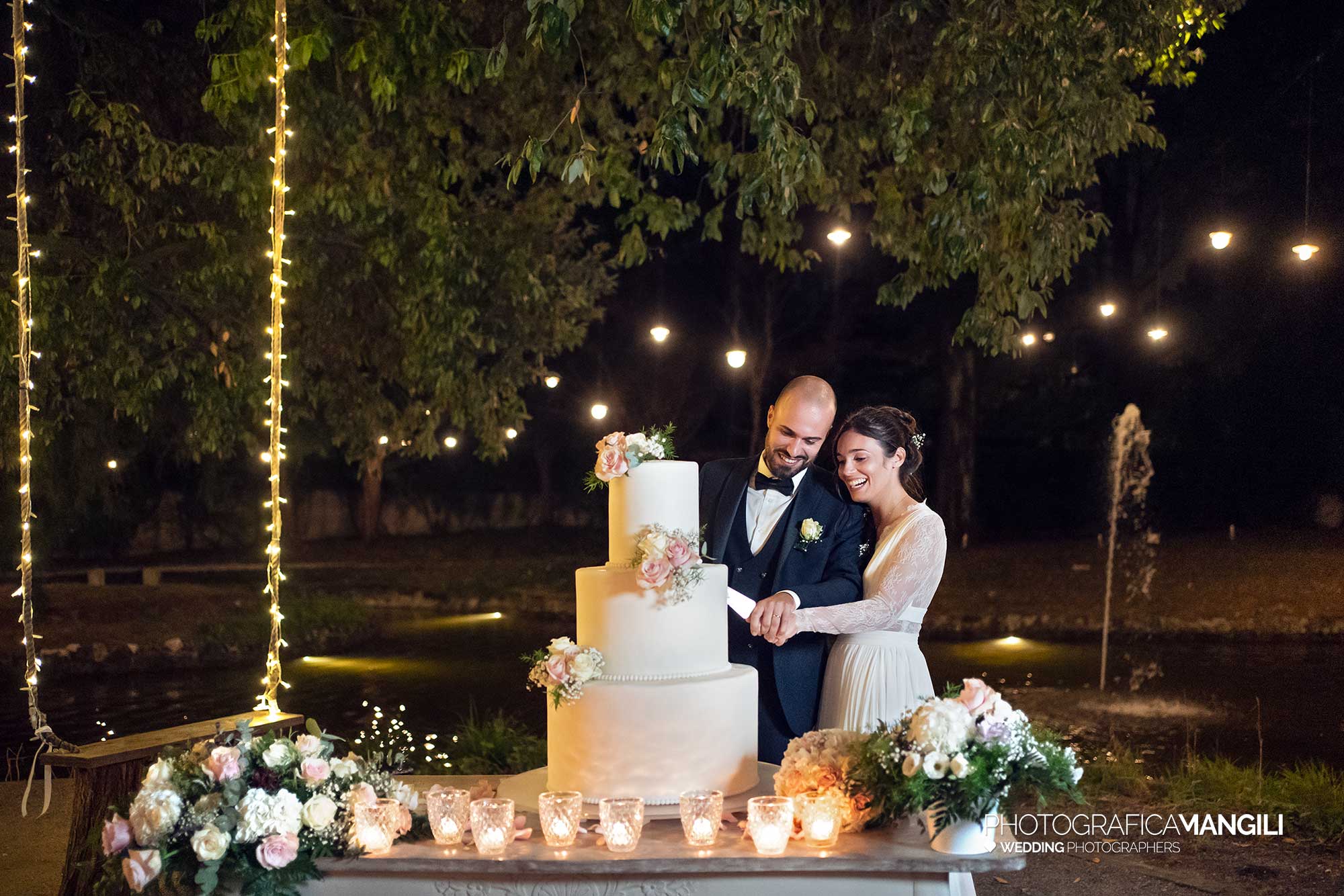 039 fotografo matrimonio reportage wedding sposi taglio torta villa acquaroli carvico bergamo 039 fotografo matrimonio reportage wedding sposi taglio torta villa acquaroli carvico bergamo