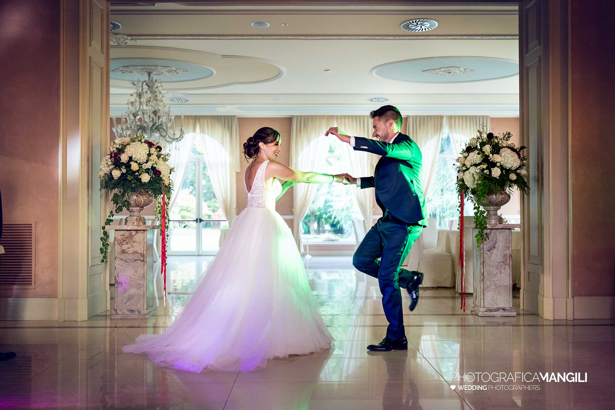 044 fotografo matrimonio reportage wedding sposi ballo villa mattioli lesmo monza brianza 044 fotografo matrimonio reportage wedding sposi ballo villa mattioli lesmo monza brianza