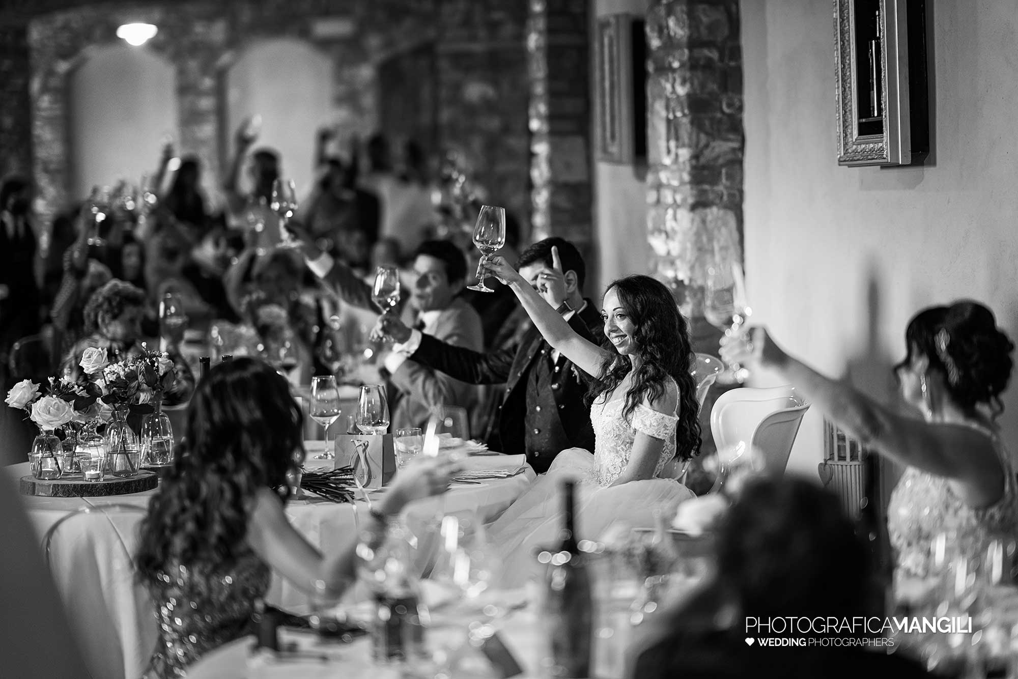 047 fotografo matrimonio reportage wedding sposi ritratto brindisi villa mattioli lesmo monza brianza 047 fotografo matrimonio reportage wedding sposi ritratto brindisi villa mattioli lesmo monza brianza