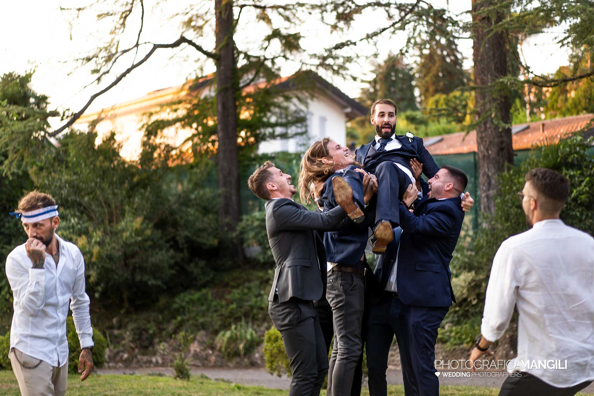 055 fotografo matrimonio reportage wedding ritratto sposi villa paradeisos carvico varese 055 fotografo matrimonio reportage wedding ritratto sposi villa paradeisos carvico varese