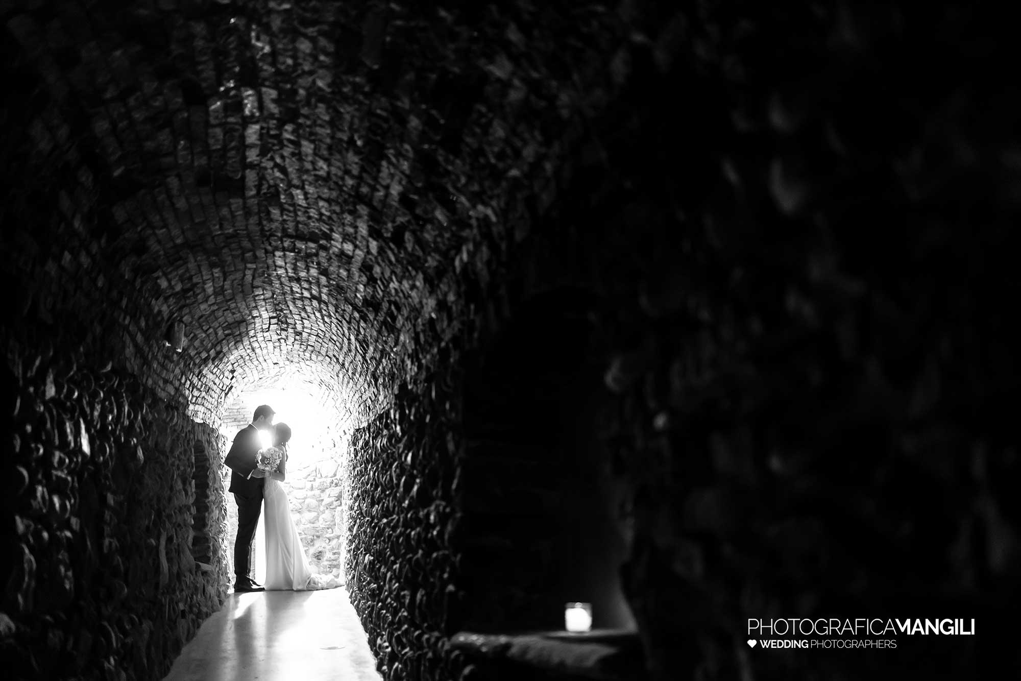 064 reportage foto matrimonio wedding ritratto sposi controluce villa orsini colonna imbersago lecco 064 reportage foto matrimonio wedding ritratto sposi controluce villa orsini colonna imbersago lecco