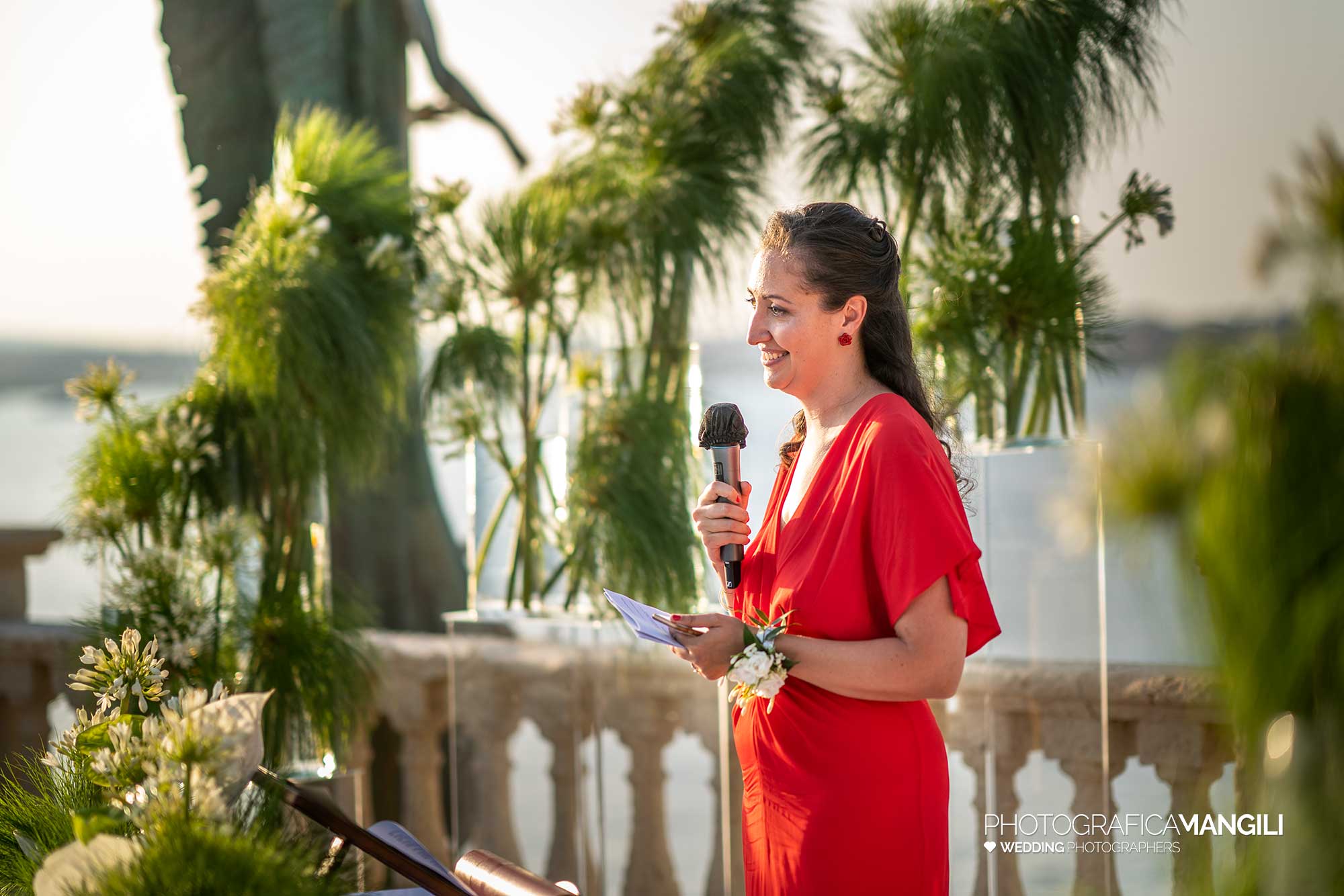 065 fotografo matrimonio reportage destination wedding italy sposi rito civile mare spiaggia siracusa gran hotel minareto sicilia italia 065 fotografo matrimonio reportage destination wedding italy sposi rito civile mare spiaggia siracusa gran hotel minareto sicilia italia