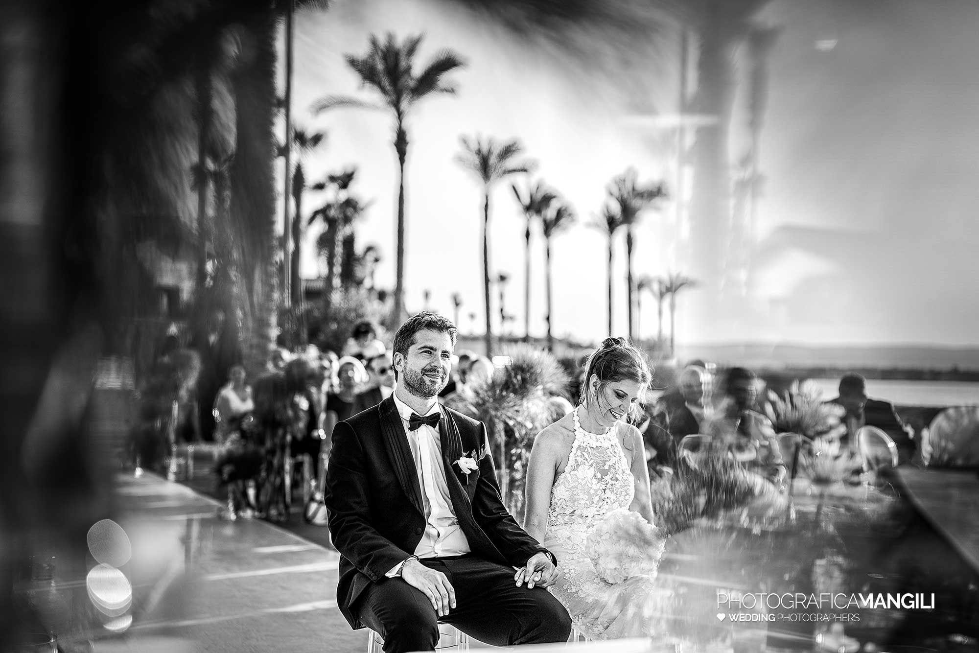 067 fotografo matrimonio reportage destination wedding italy sposi rito civile mare spiaggia siracusa gran hotel minareto sicilia italia 067 fotografo matrimonio reportage destination wedding italy sposi rito civile mare spiaggia siracusa gran hotel minareto sicilia italia