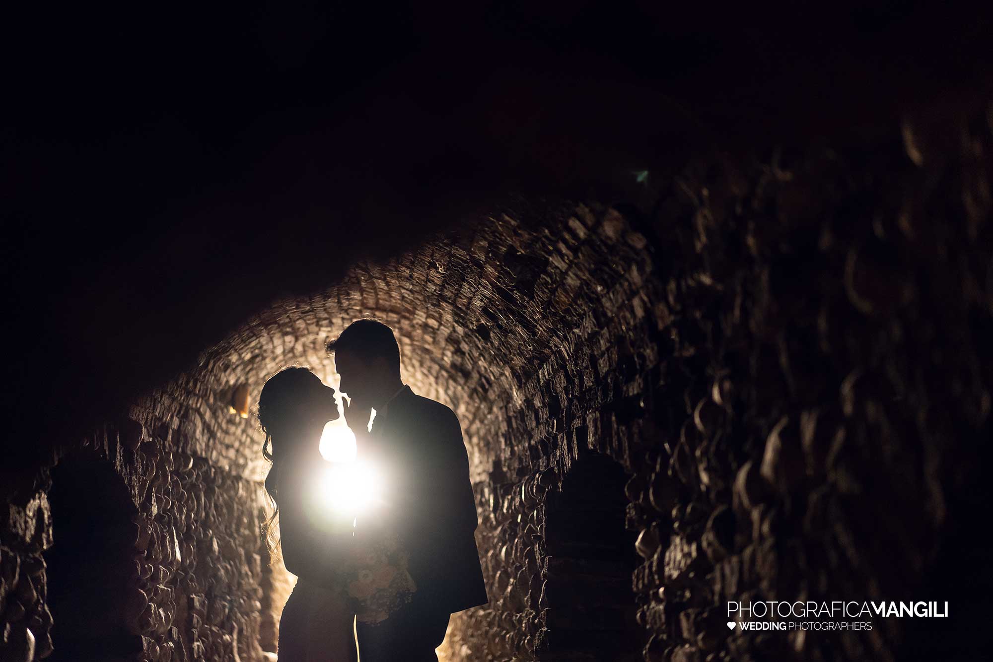 067 reportage foto matrimonio wedding ritratto sposi controluce villa orsini colonna imbersago lecco 067 reportage foto matrimonio wedding ritratto sposi controluce villa orsini colonna imbersago lecco