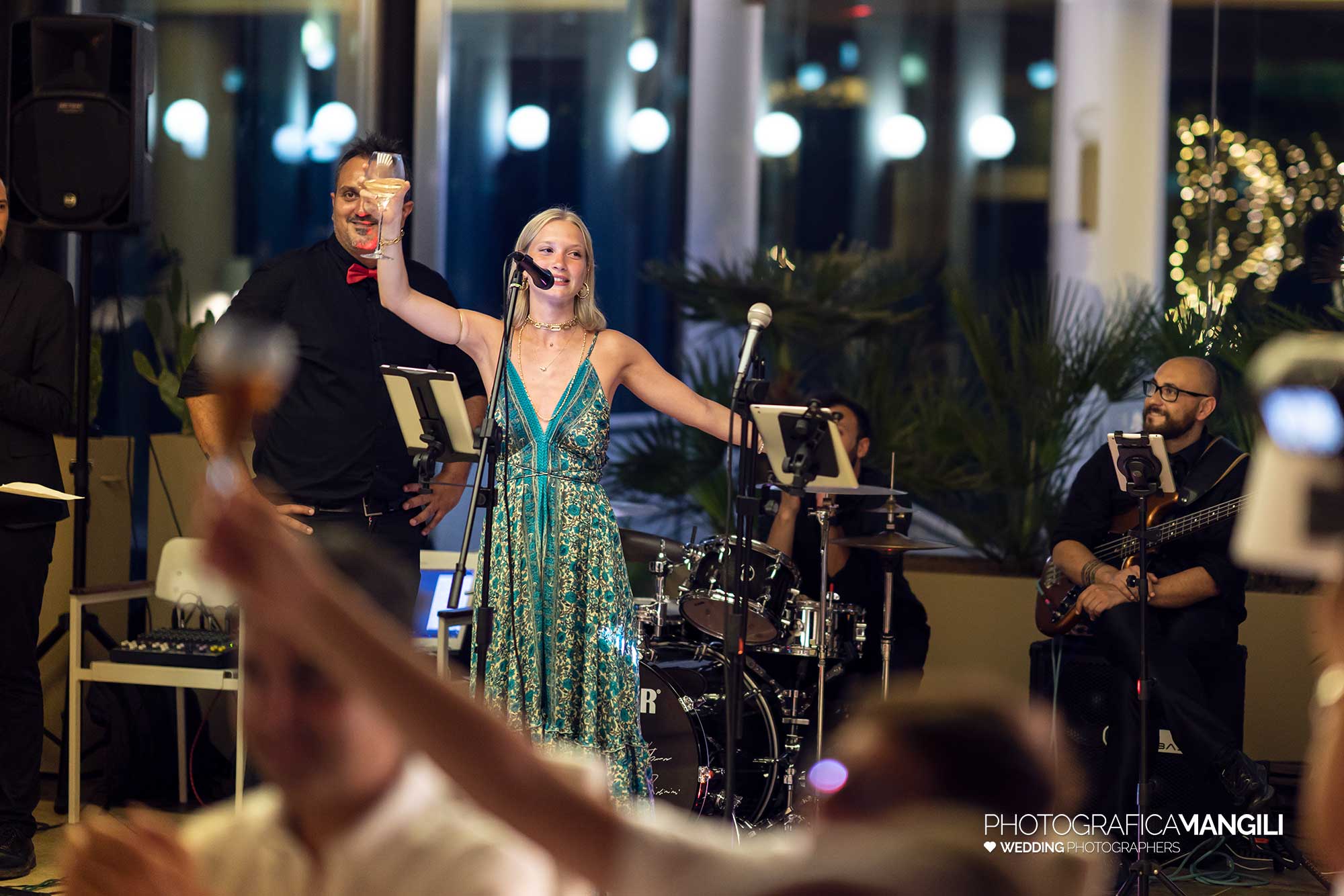 095 fotografo matrimonio reportage destination wedding italy sposi mare spiaggia siracusa gran hotel minareto sicilia italia 095 fotografo matrimonio reportage destination wedding italy sposi mare spiaggia siracusa gran hotel minareto sicilia italia