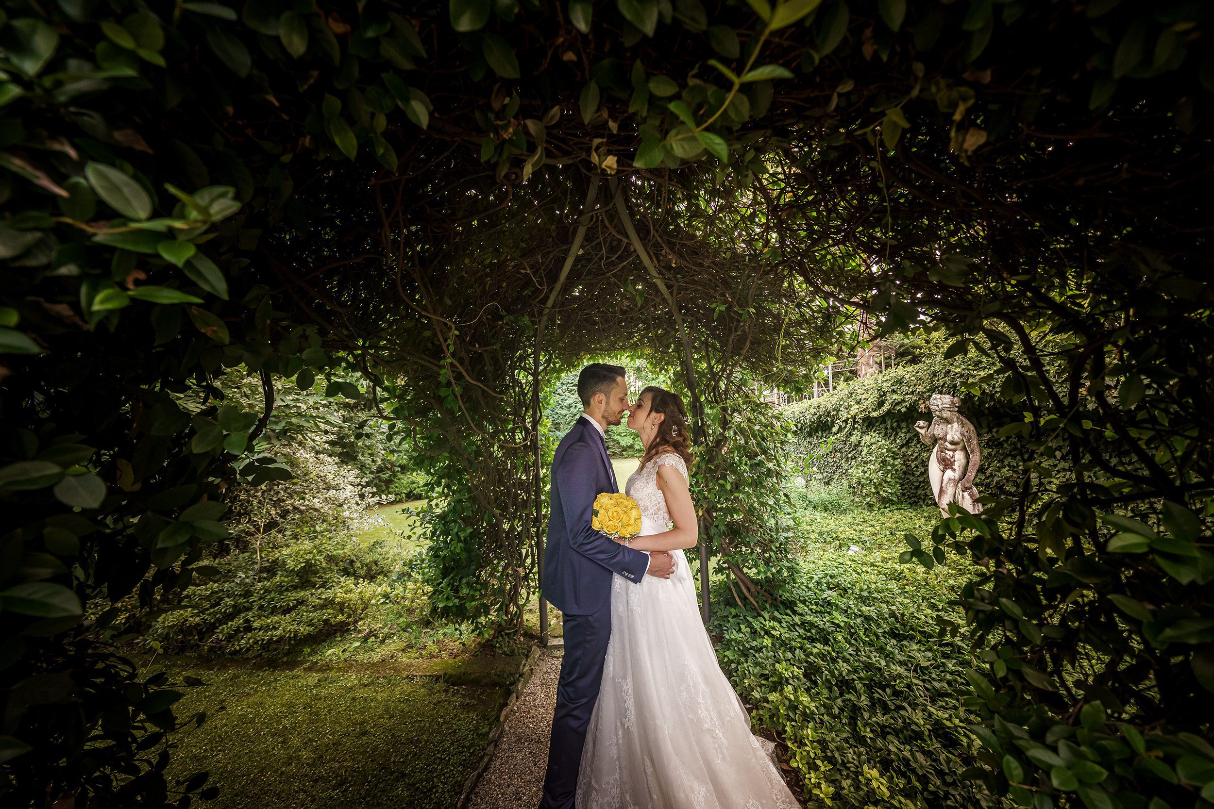 000 fotografo matrimonio reportage wedding ritratto sposi parco giardini villa novecento lesmo monza brianza 1