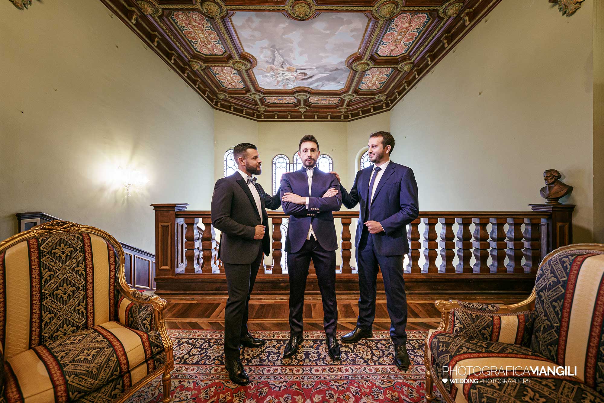 003 fotografo matrimonio reportage wedding ritratto sposo testimoni villa ex magni rizzoli canzo como 003 fotografo matrimonio reportage wedding ritratto sposo testimoni villa ex magni rizzoli canzo como