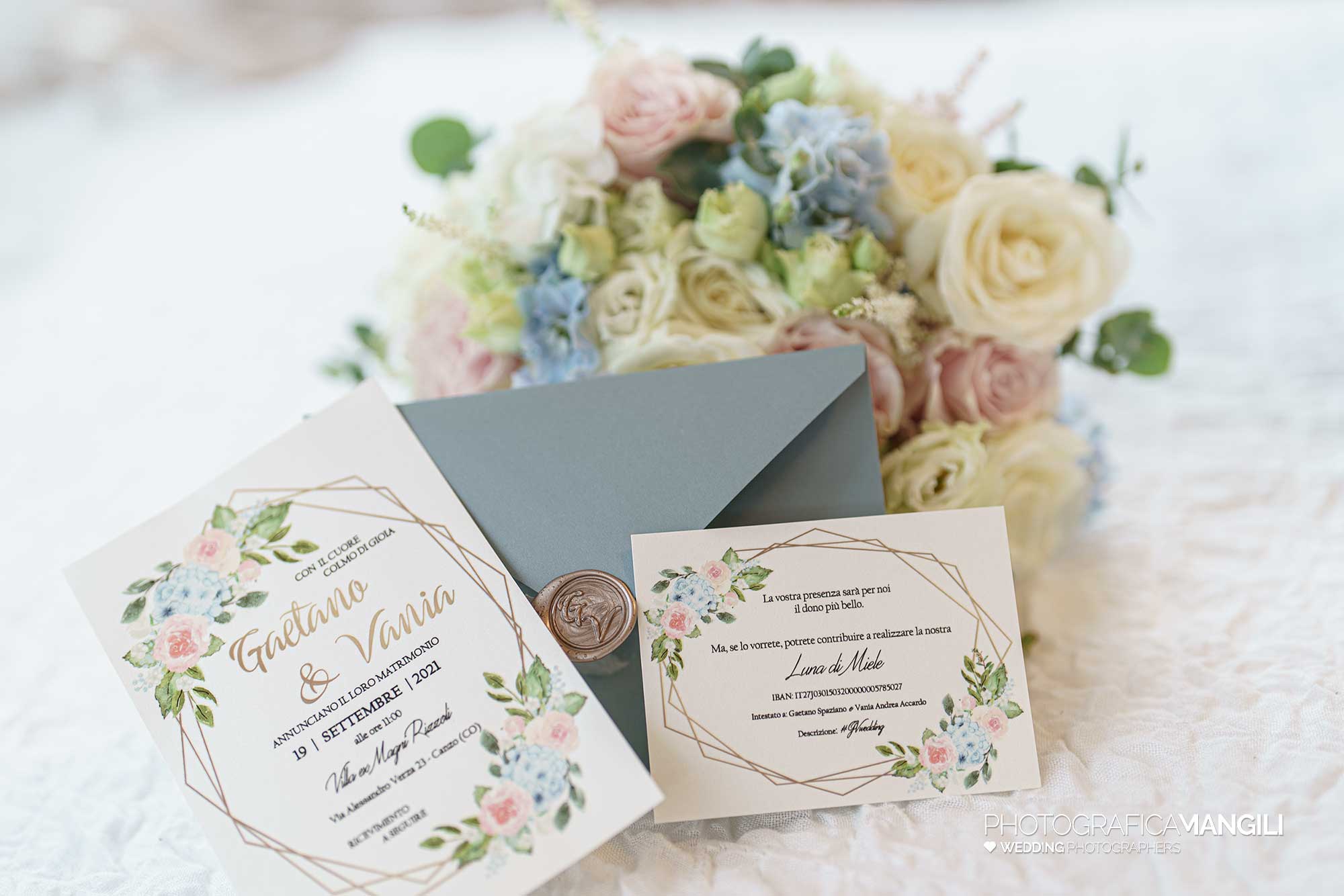 009 fotografo matrimonio reportage wedding preparazione partecipazioni bouquet sposa villa ex magni rizzoli canzo como 009 fotografo matrimonio reportage wedding preparazione partecipazioni bouquet sposa villa ex magni rizzoli canzo como