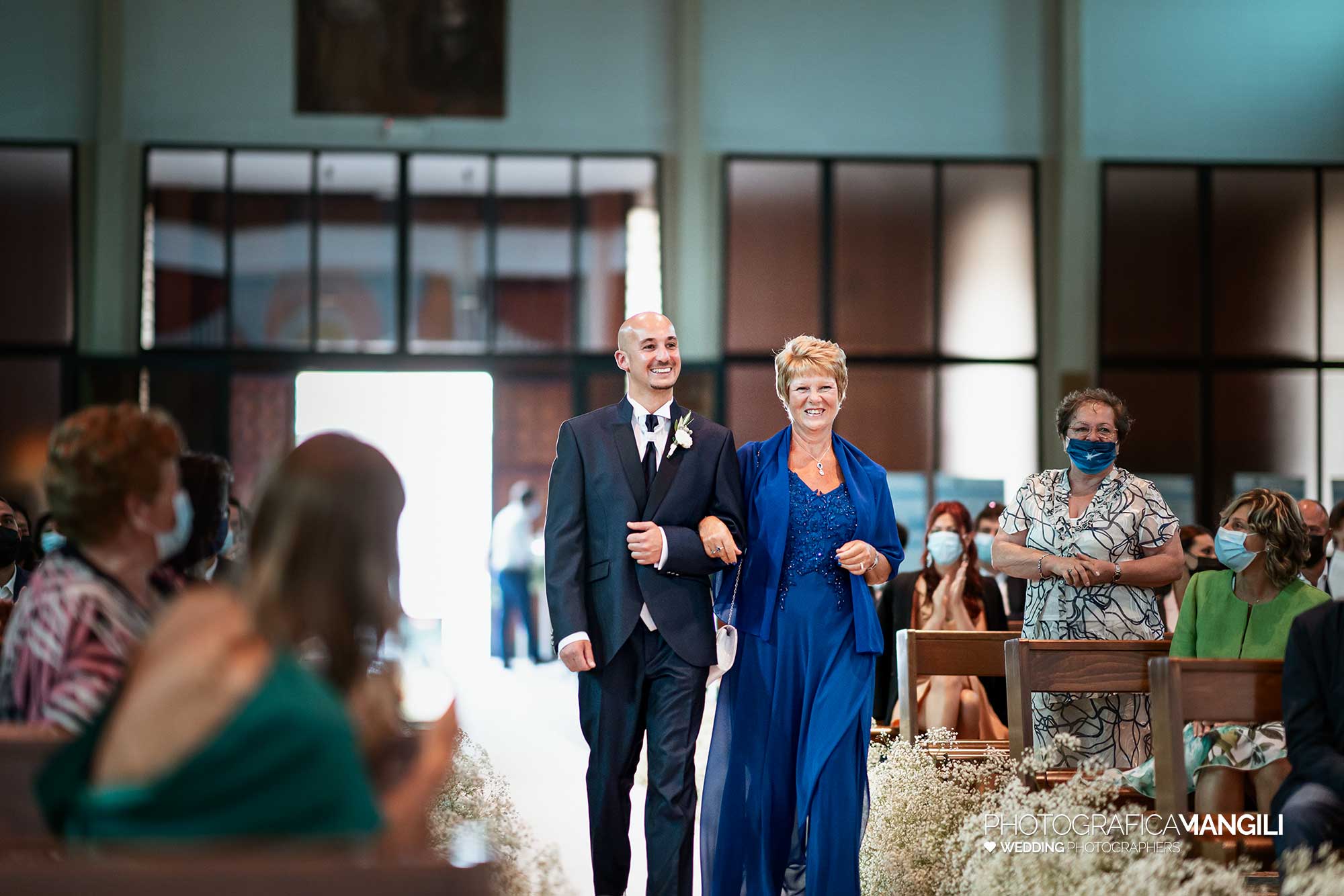 012 fotografo matrimonio reportage wedding ingresso chiesa sposo lissone milano 1 012 fotografo matrimonio reportage wedding ingresso chiesa sposo lissone milano 1