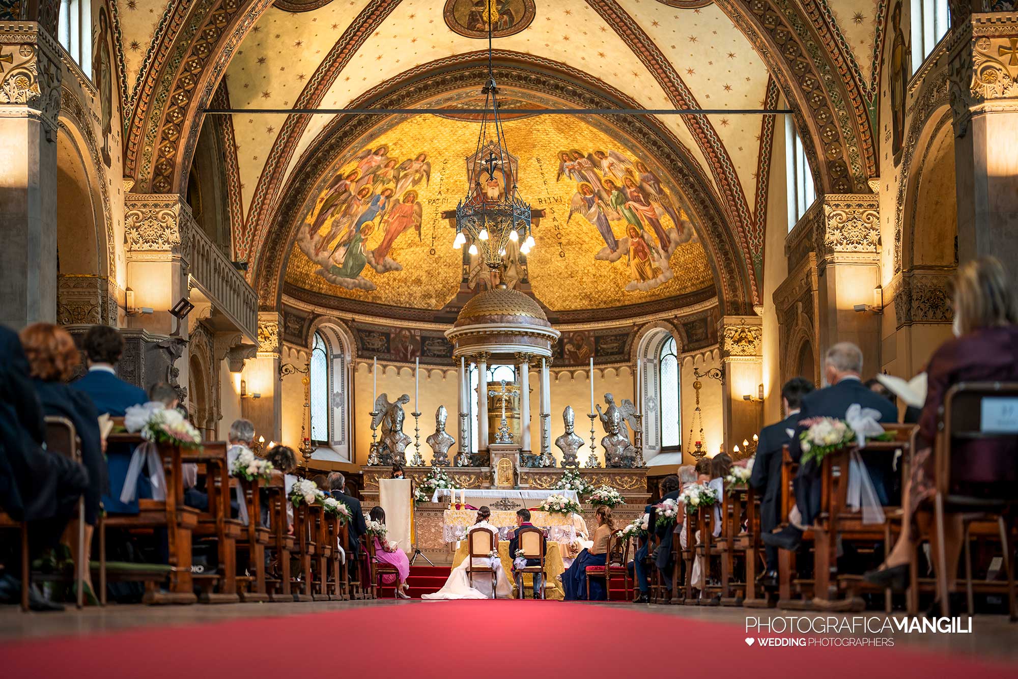 018 fotografo matrimonio reportage real wedding rito religioso chiesa milano 018 fotografo matrimonio reportage real wedding rito religioso chiesa milano