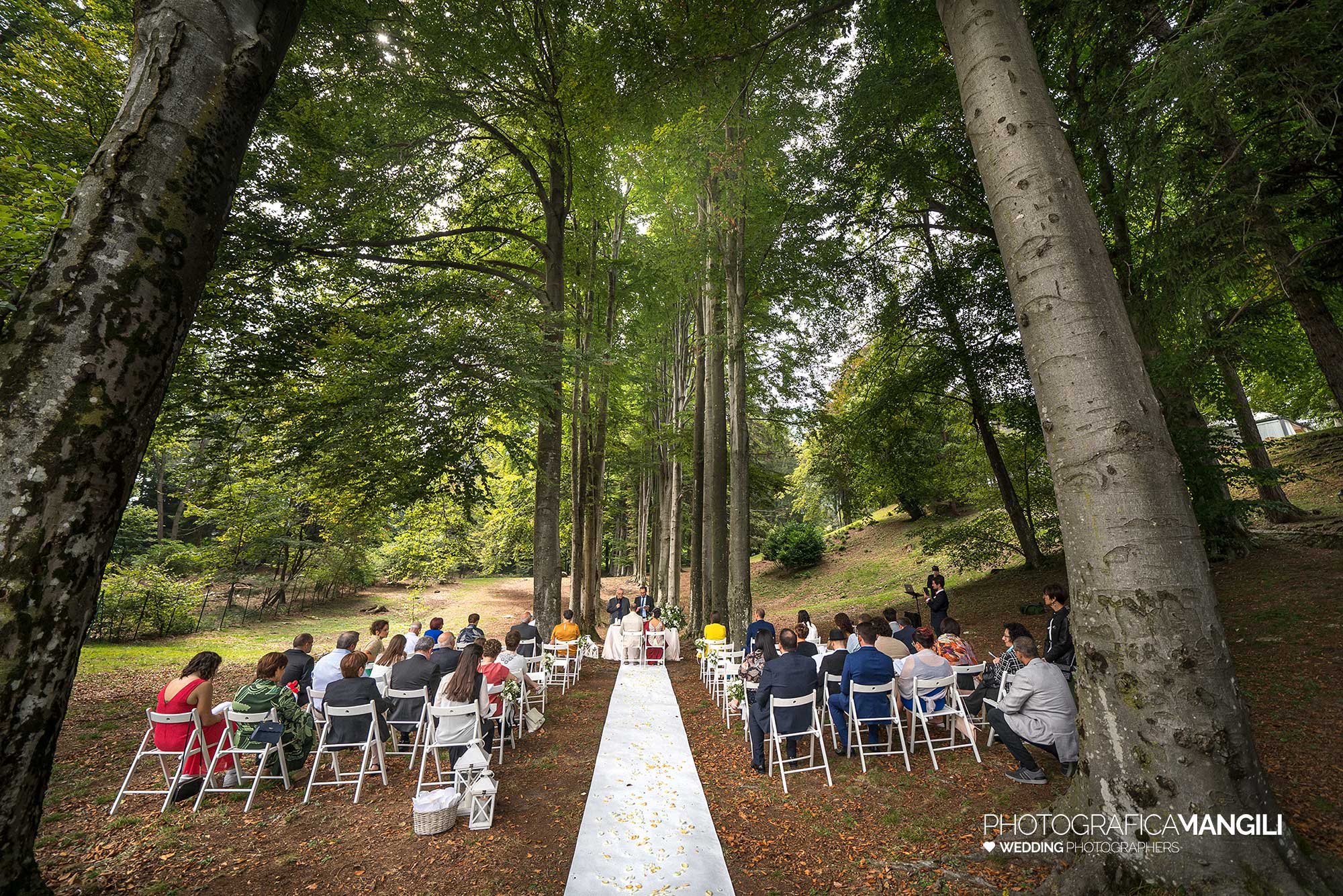 023 fotografo matrimonio reportage wedding sposi ritratto cerimonia panoramica rito civile villa pietraluna bellagio como 023 fotografo matrimonio reportage wedding sposi ritratto cerimonia panoramica rito civile villa pietraluna bellagio como