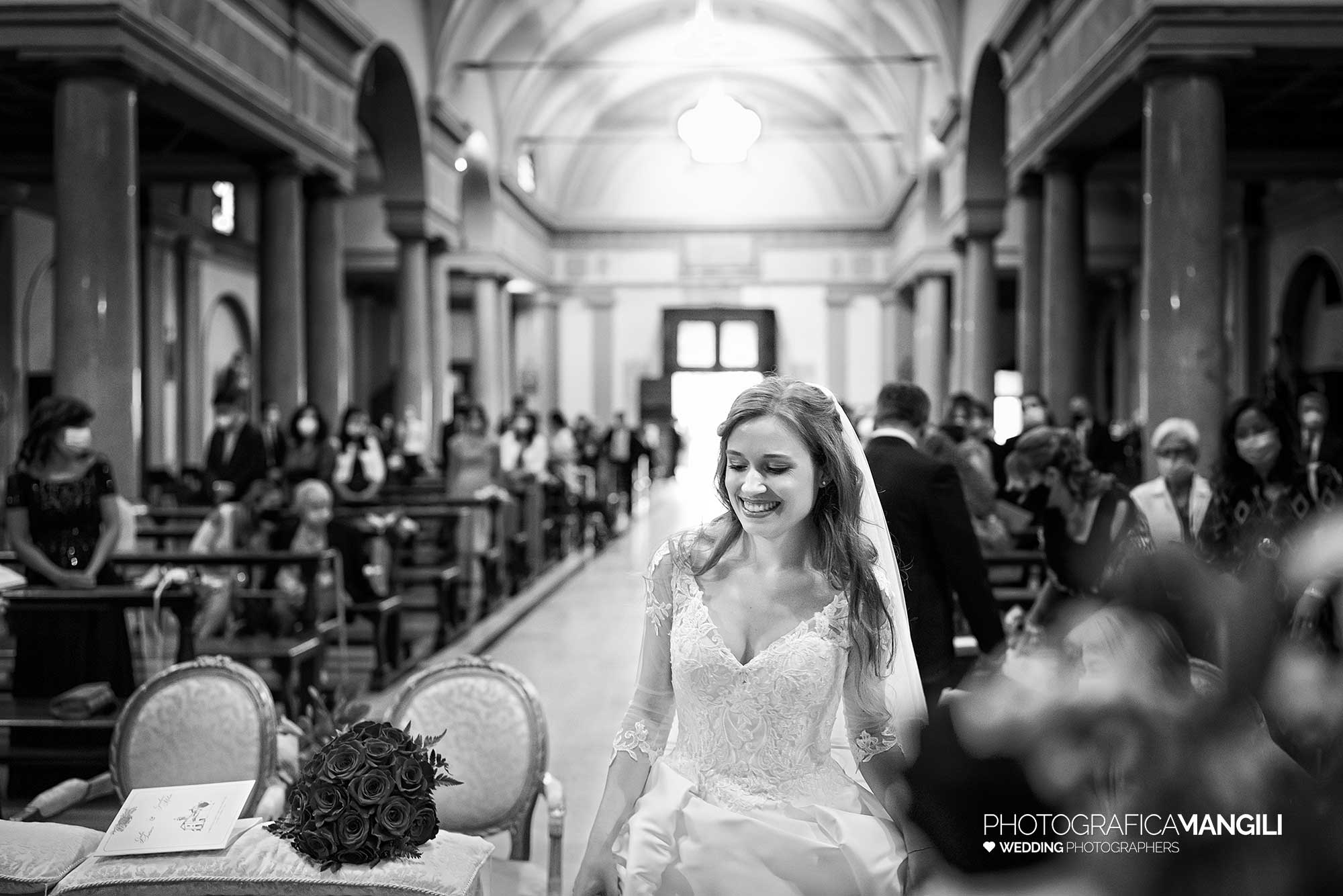 026 fotografo matrimonio reportage wedding sposi chiesa cerimonia religiosa milano 026 fotografo matrimonio reportage wedding sposi chiesa cerimonia religiosa milano