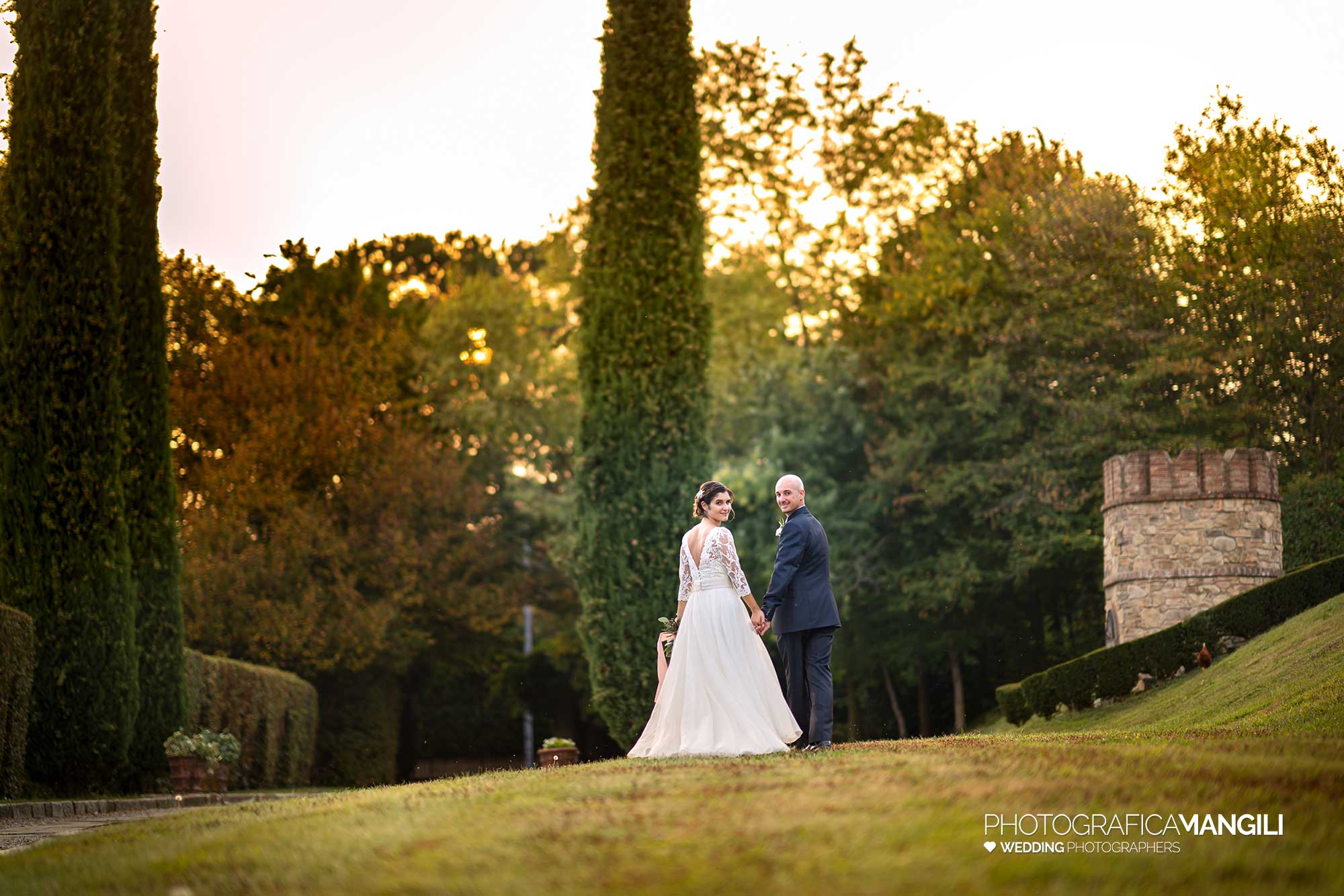 032 fotografo matrimonio reportage wedding ritratto sposi parco castello cernusco lombardone lecco 1 032 fotografo matrimonio reportage wedding ritratto sposi parco castello cernusco lombardone lecco 1