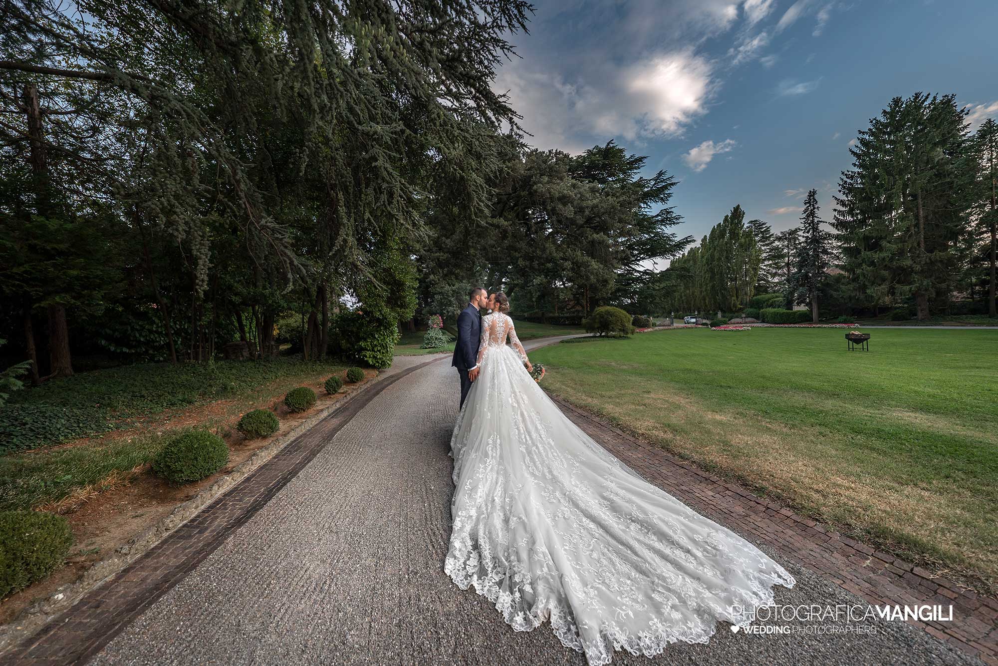 033 fotografo matrimonio reportage wedding sposi ritratto villa acquaroli carvico bergamo 033 fotografo matrimonio reportage wedding sposi ritratto villa acquaroli carvico bergamo