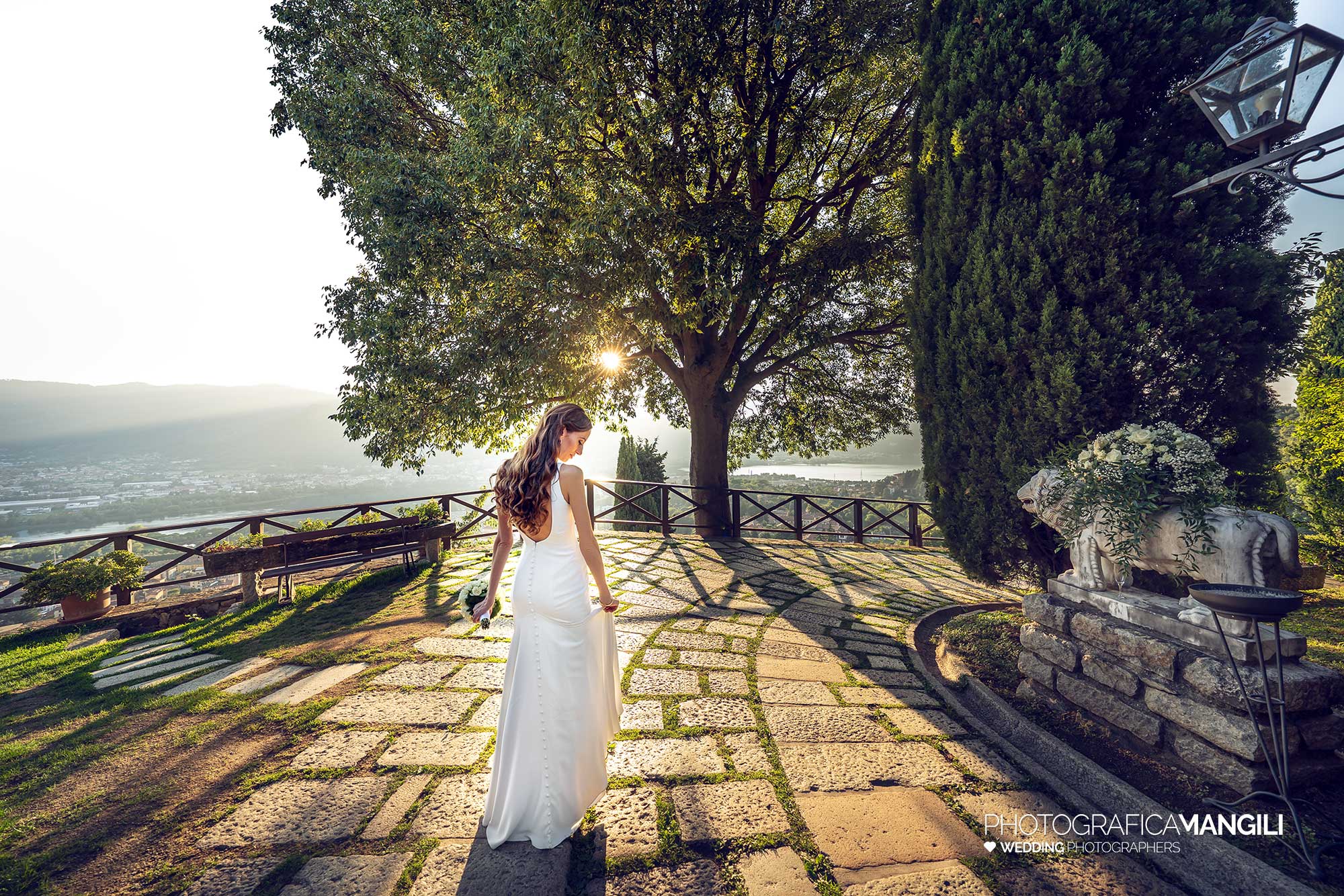 037 fotografo matrimonio reportage wedding ritratto sposa castello rossino calolziocorte lecco lago como 037 fotografo matrimonio reportage wedding ritratto sposa castello rossino calolziocorte lecco lago como