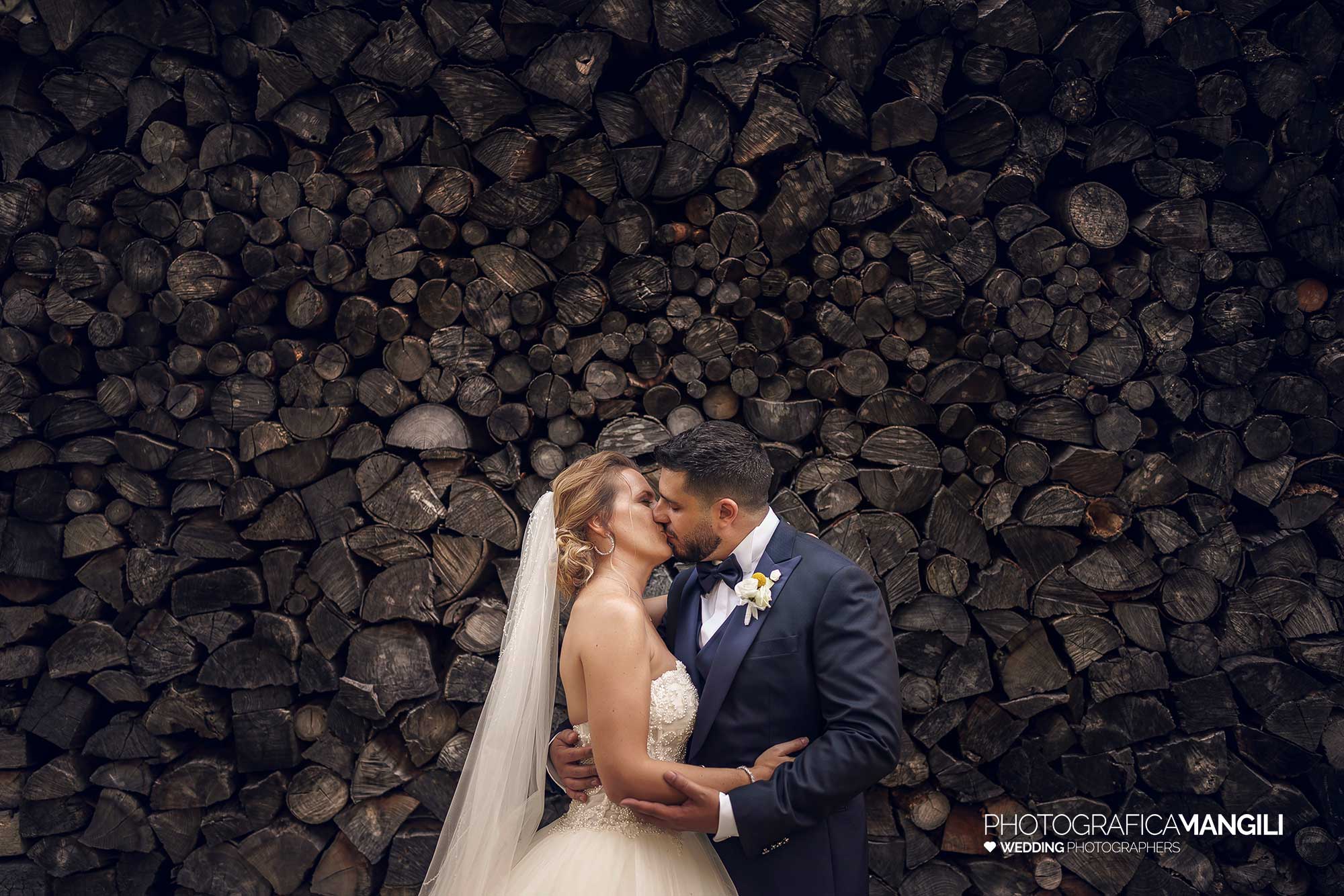 037 fotografo matrimonio reportage wedding sposi legna castello rossino calolziocorte lecco lago como 037 fotografo matrimonio reportage wedding sposi legna castello rossino calolziocorte lecco lago como