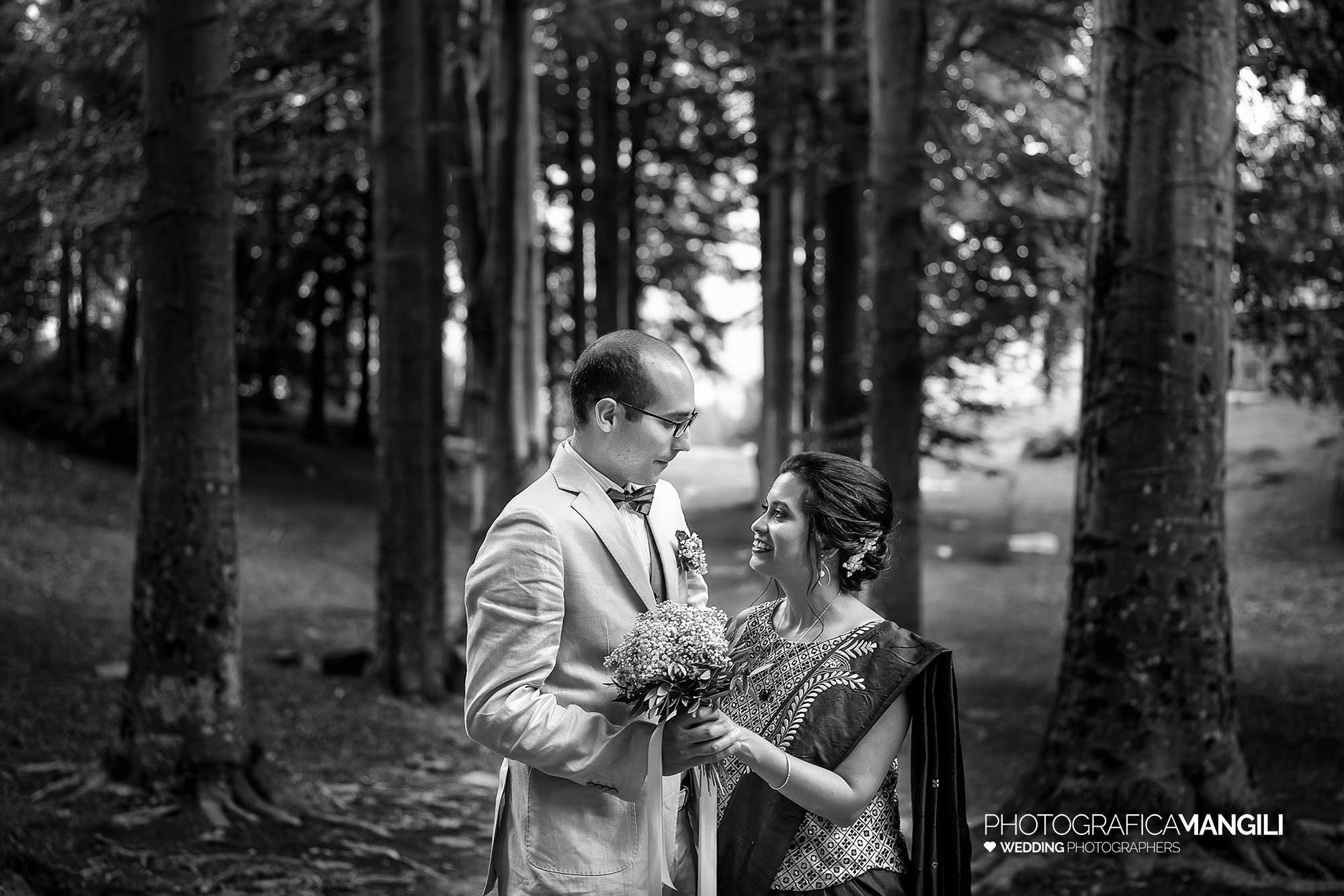 037 fotografo matrimonio reportage wedding sposi ritratto bianco nero villa pietraluna bellagio como 037 fotografo matrimonio reportage wedding sposi ritratto bianco nero villa pietraluna bellagio como