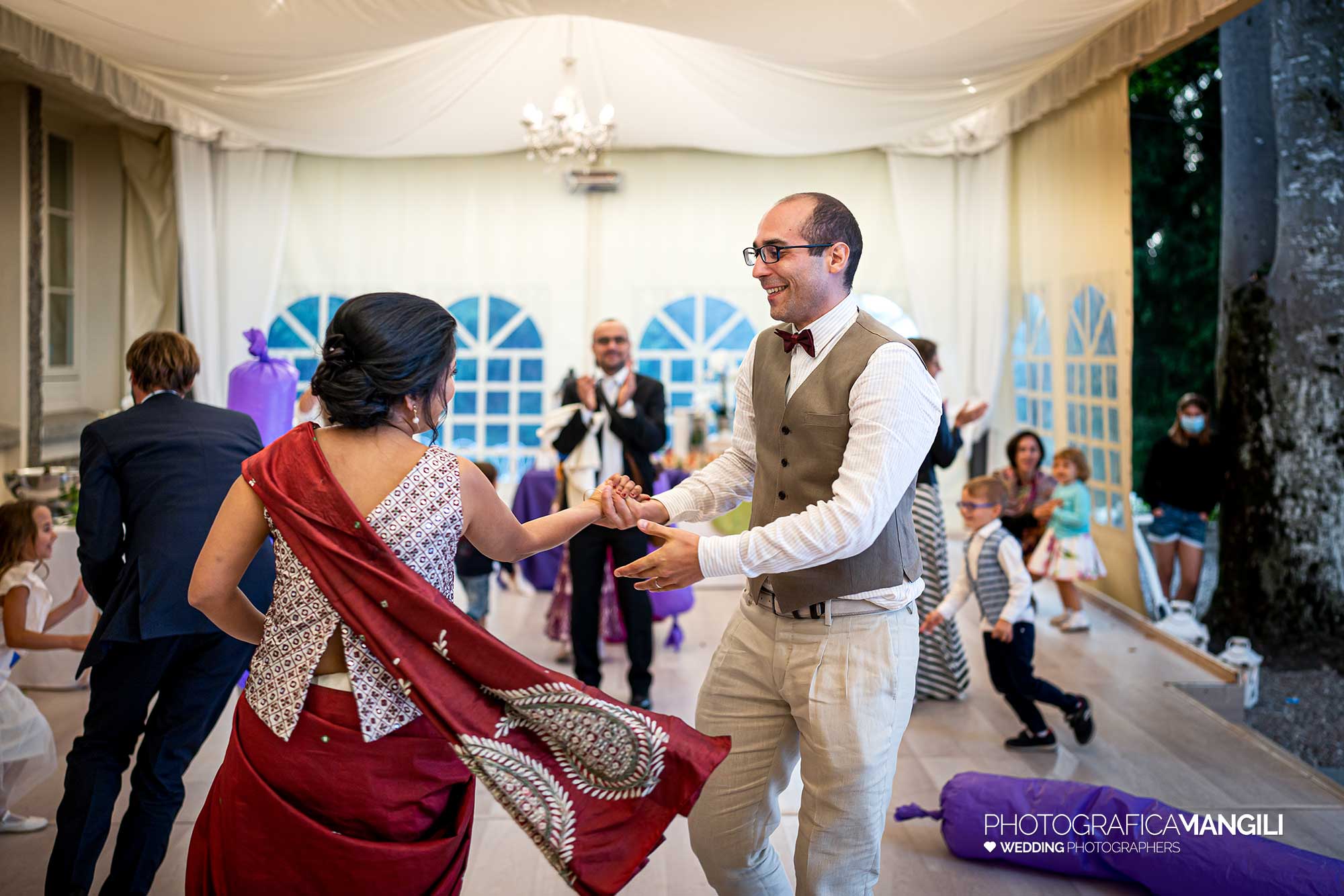 054 fotografo matrimonio reportage wedding sposi ritratto balli villa pietraluna bellagio como 054 fotografo matrimonio reportage wedding sposi ritratto balli villa pietraluna bellagio como