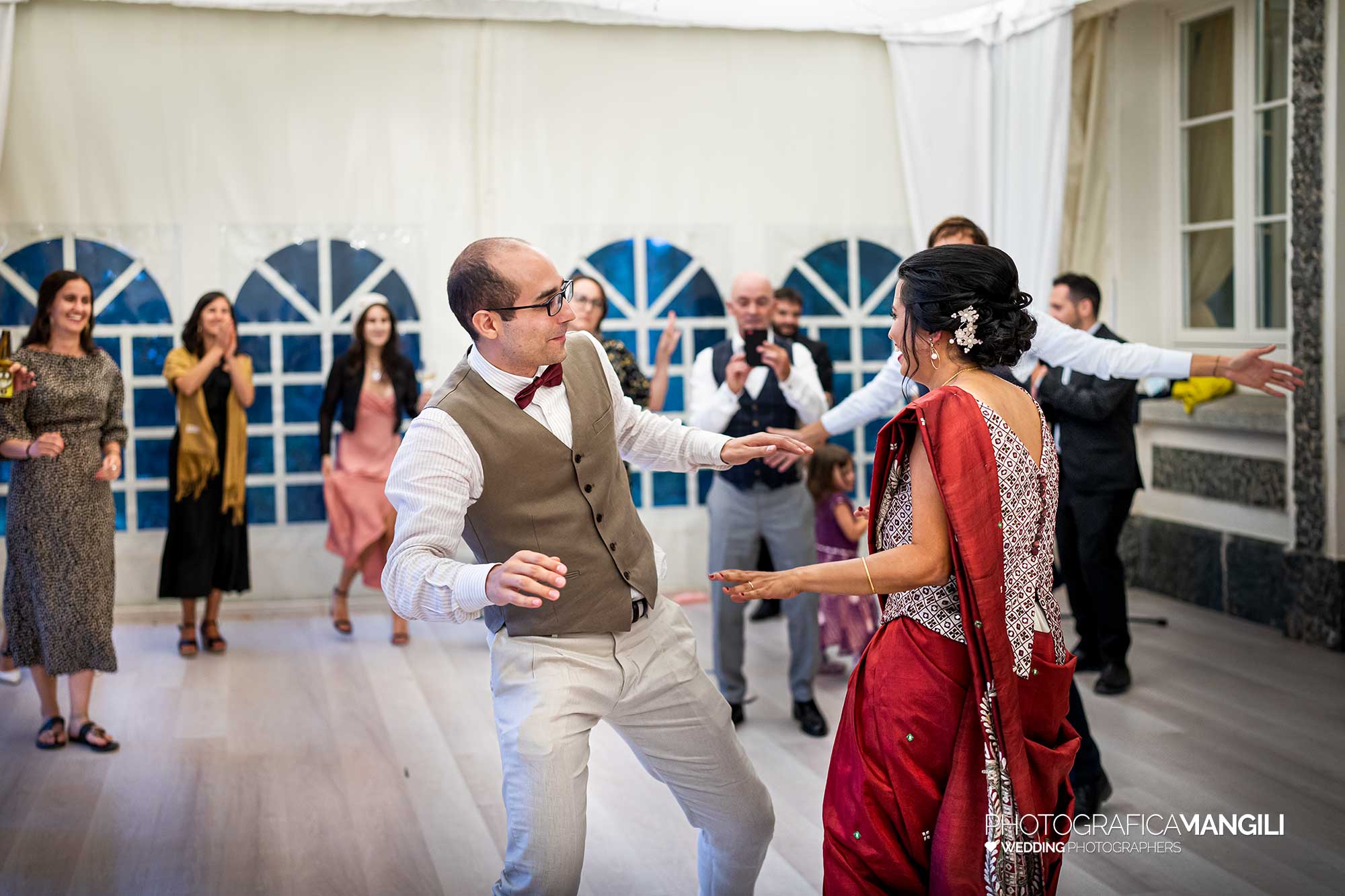 059 fotografo matrimonio reportage wedding sposi ritratto balli villa pietraluna bellagio como 059 fotografo matrimonio reportage wedding sposi ritratto balli villa pietraluna bellagio como