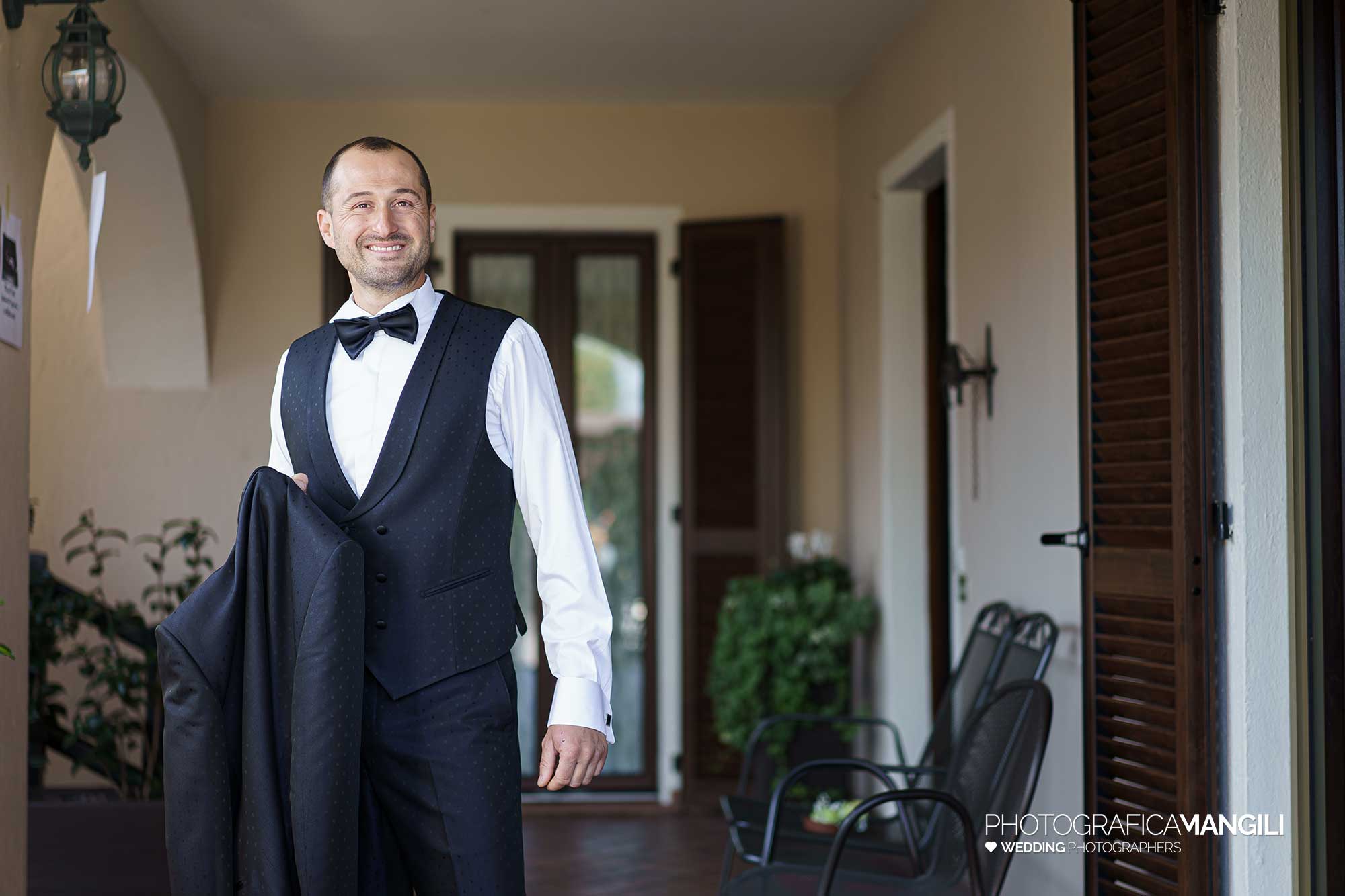 001 foto matrimonio reportage wedding ritratto preparazione sposo brescia 001 foto matrimonio reportage wedding ritratto preparazione sposo brescia