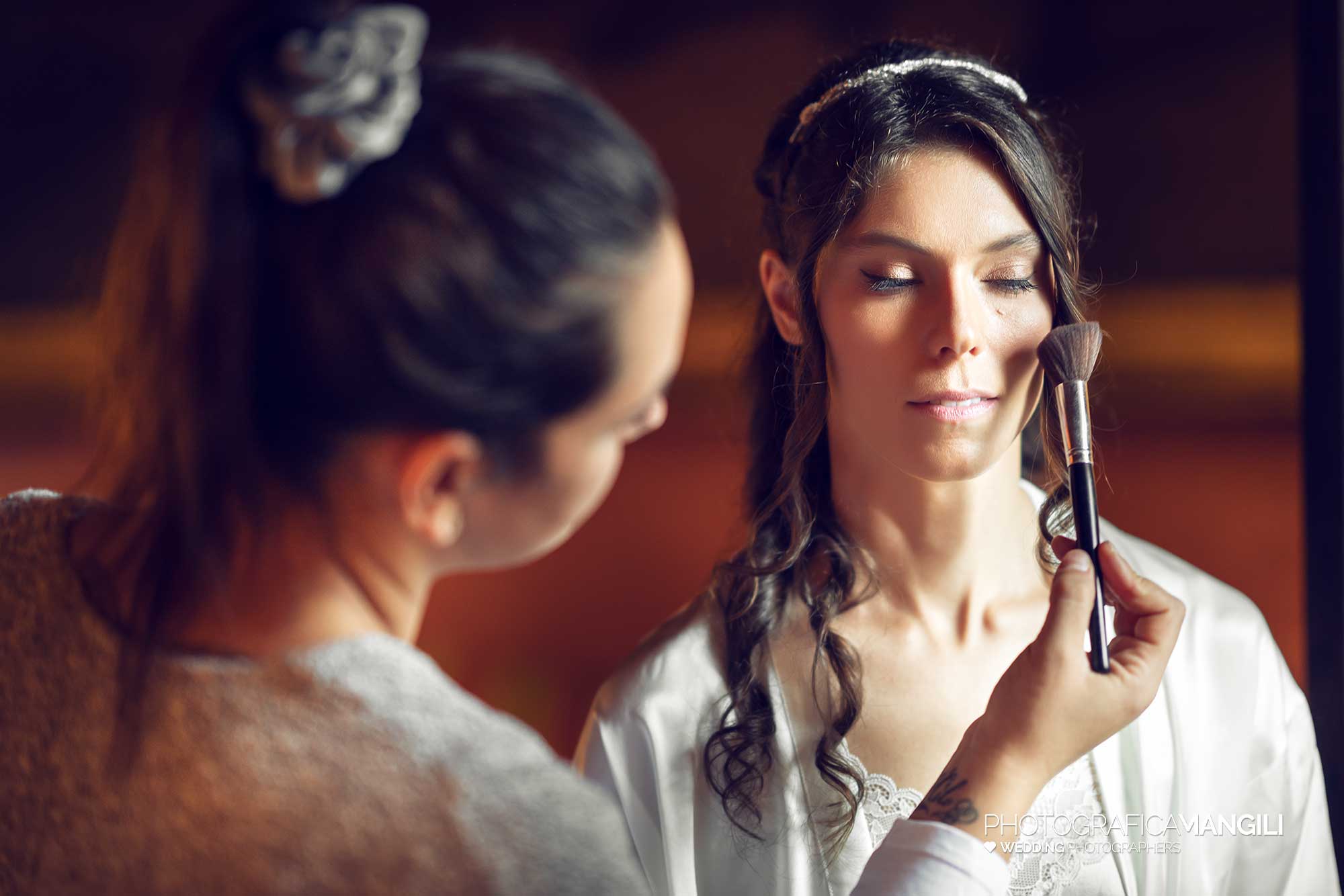007 fotografo matrimonio reportage wedding preparazione sposa truccpo castello rossino calolziocorte lecco lago como 007 fotografo matrimonio reportage wedding preparazione sposa truccpo castello rossino calolziocorte lecco lago como