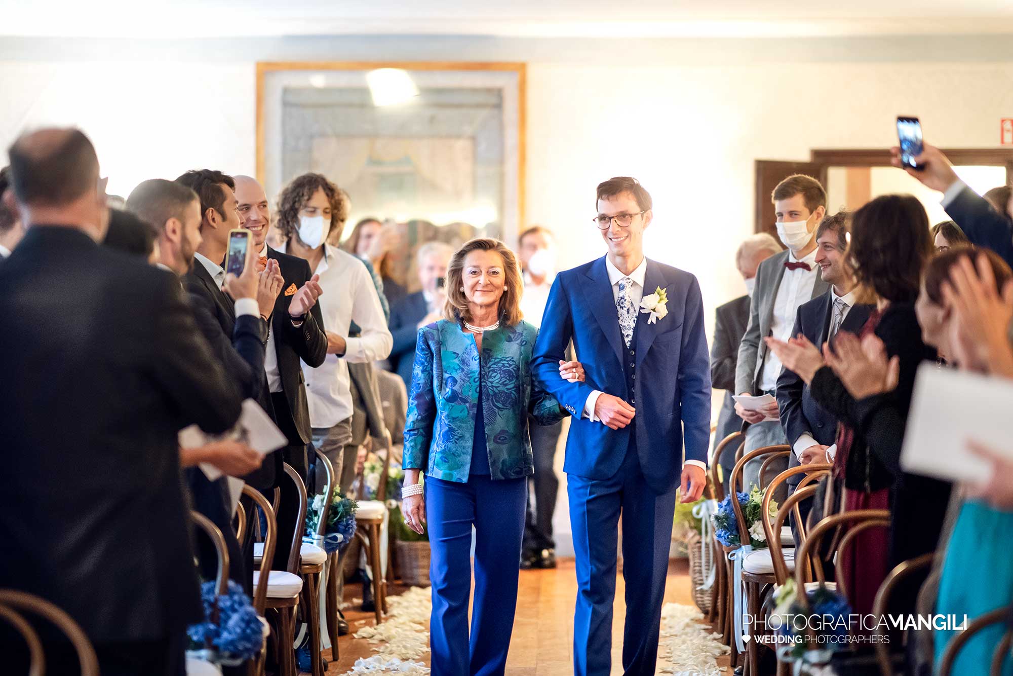 015 fotografo matrimonio reportage wedding ingresso sposo castello rossino calolziocorte lecco lago como 015 fotografo matrimonio reportage wedding ingresso sposo castello rossino calolziocorte lecco lago como