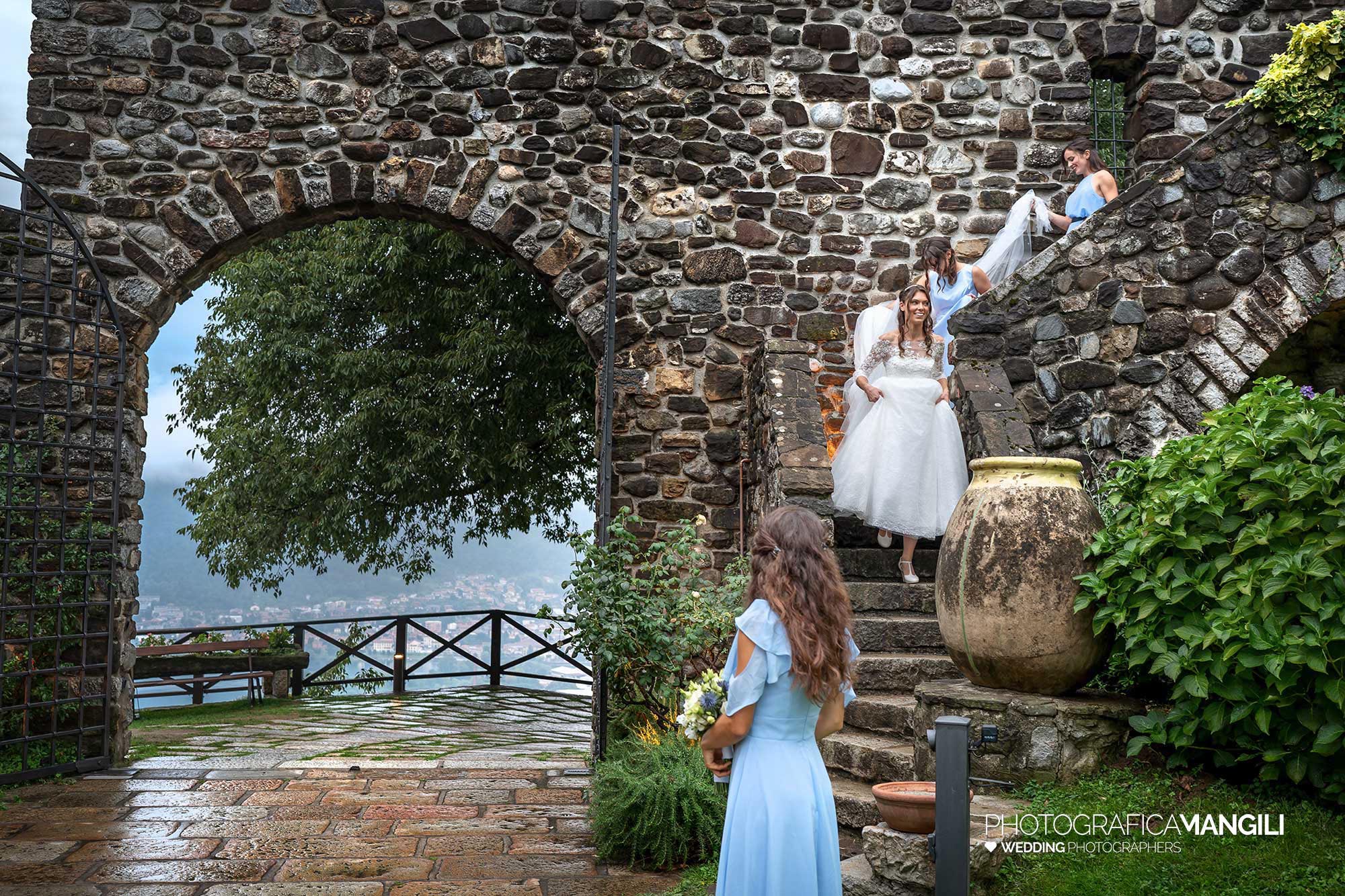 016 fotografo matrimonio reportage wedding sposa damigelle castello rossino calolziocorte lecco lago como 1 016 fotografo matrimonio reportage wedding sposa damigelle castello rossino calolziocorte lecco lago como 1