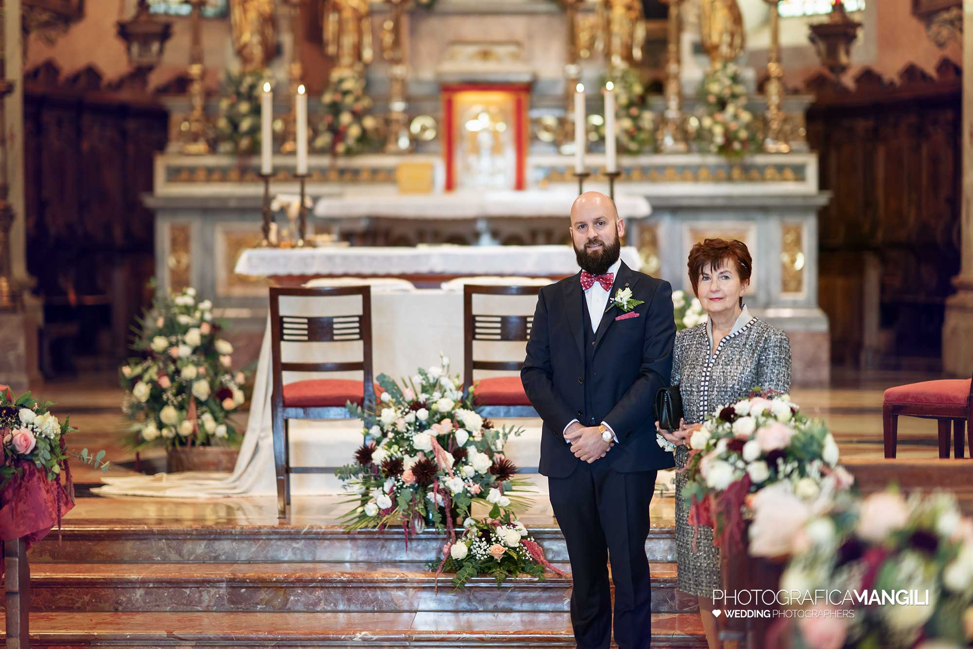 019 fotografo matrimonio wedding reportage sposo attesa altare lecco 019 fotografo matrimonio wedding reportage sposo attesa altare lecco