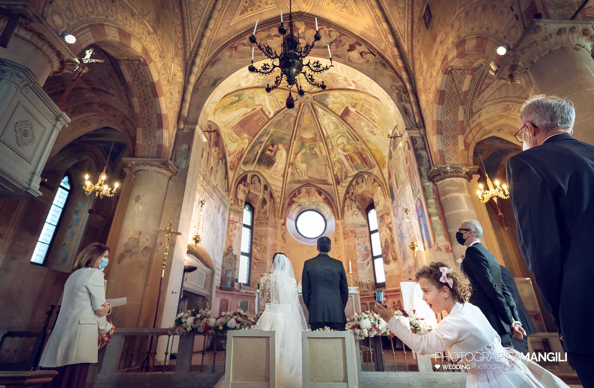 022 fotografo matrimonio wedding reportage sposi cerimonia religiosa chiesa varese 022 fotografo matrimonio wedding reportage sposi cerimonia religiosa chiesa varese